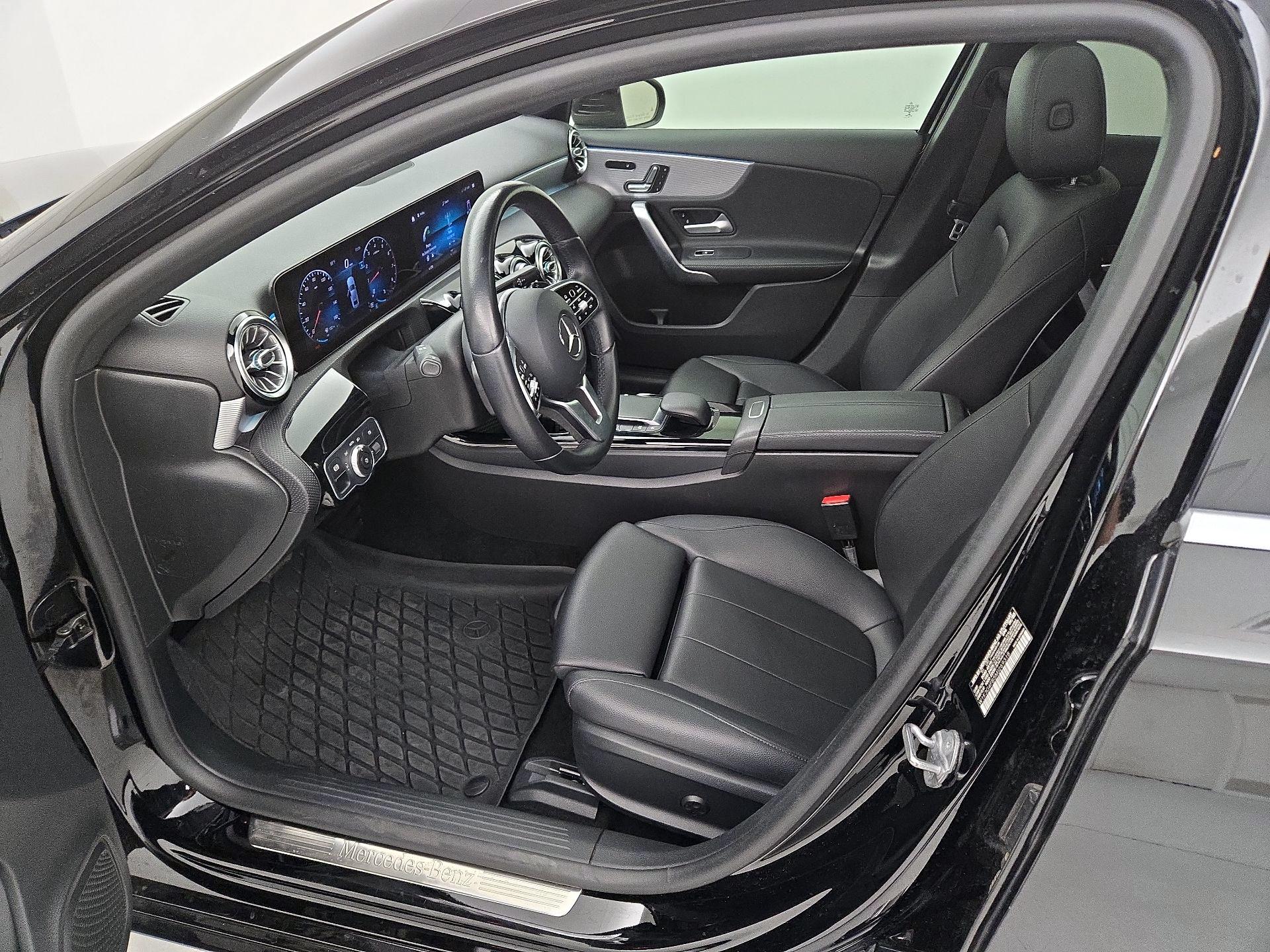 Thumbnail: 2021 Mercedes-Benz A-Class - 11
