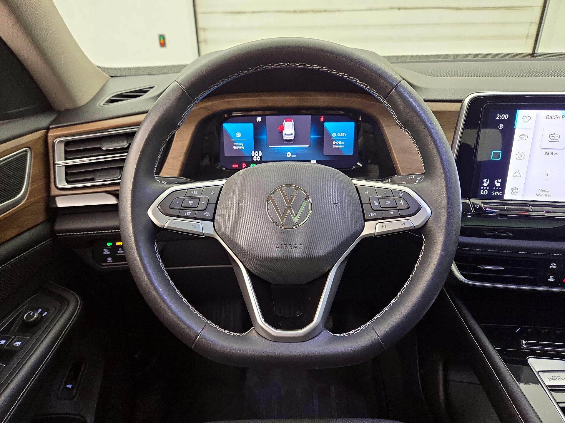 Thumbnail: 2024 Volkswagen Atlas - 10