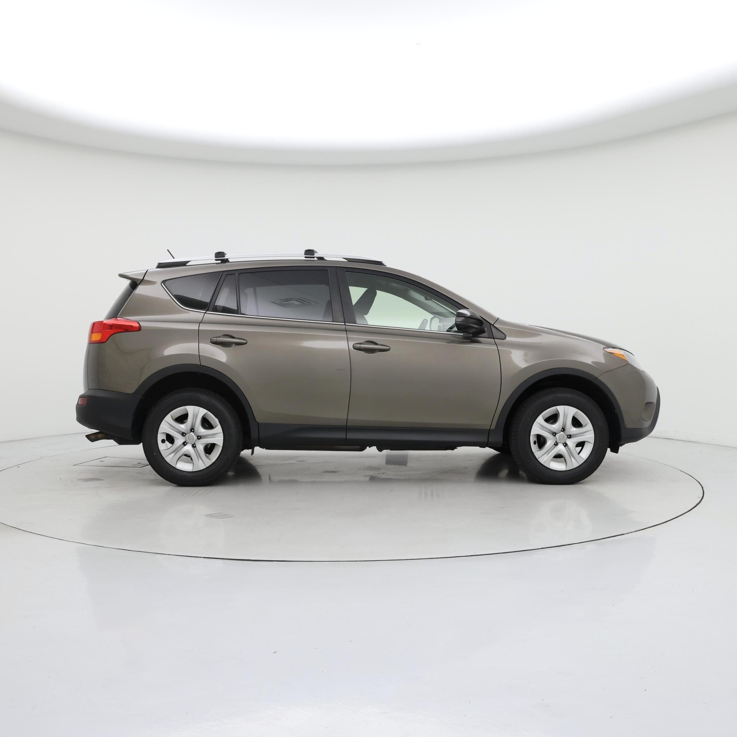 Thumbnail: 2014 Toyota RAV4 - 7