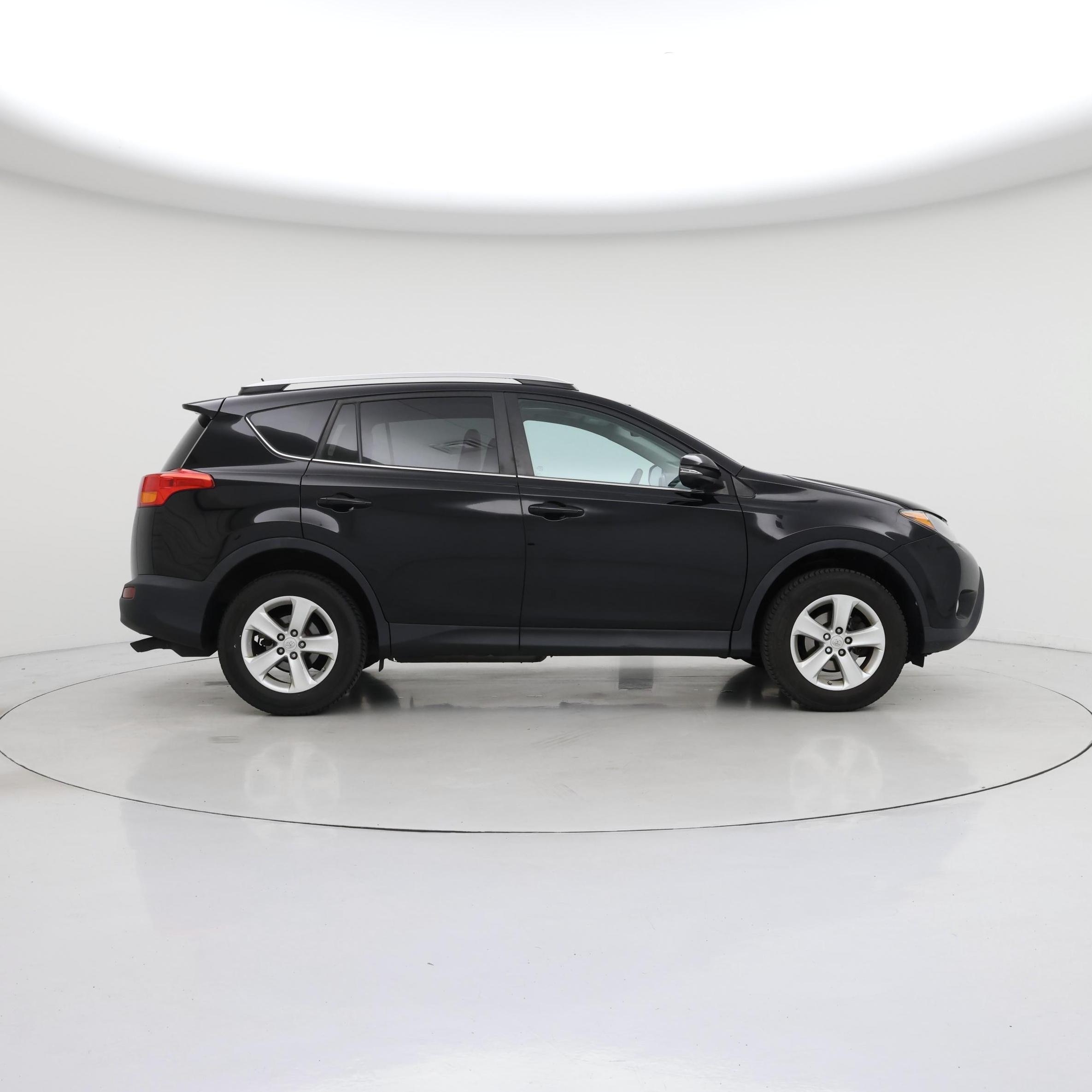 Thumbnail: 2014 Toyota RAV4 - 7