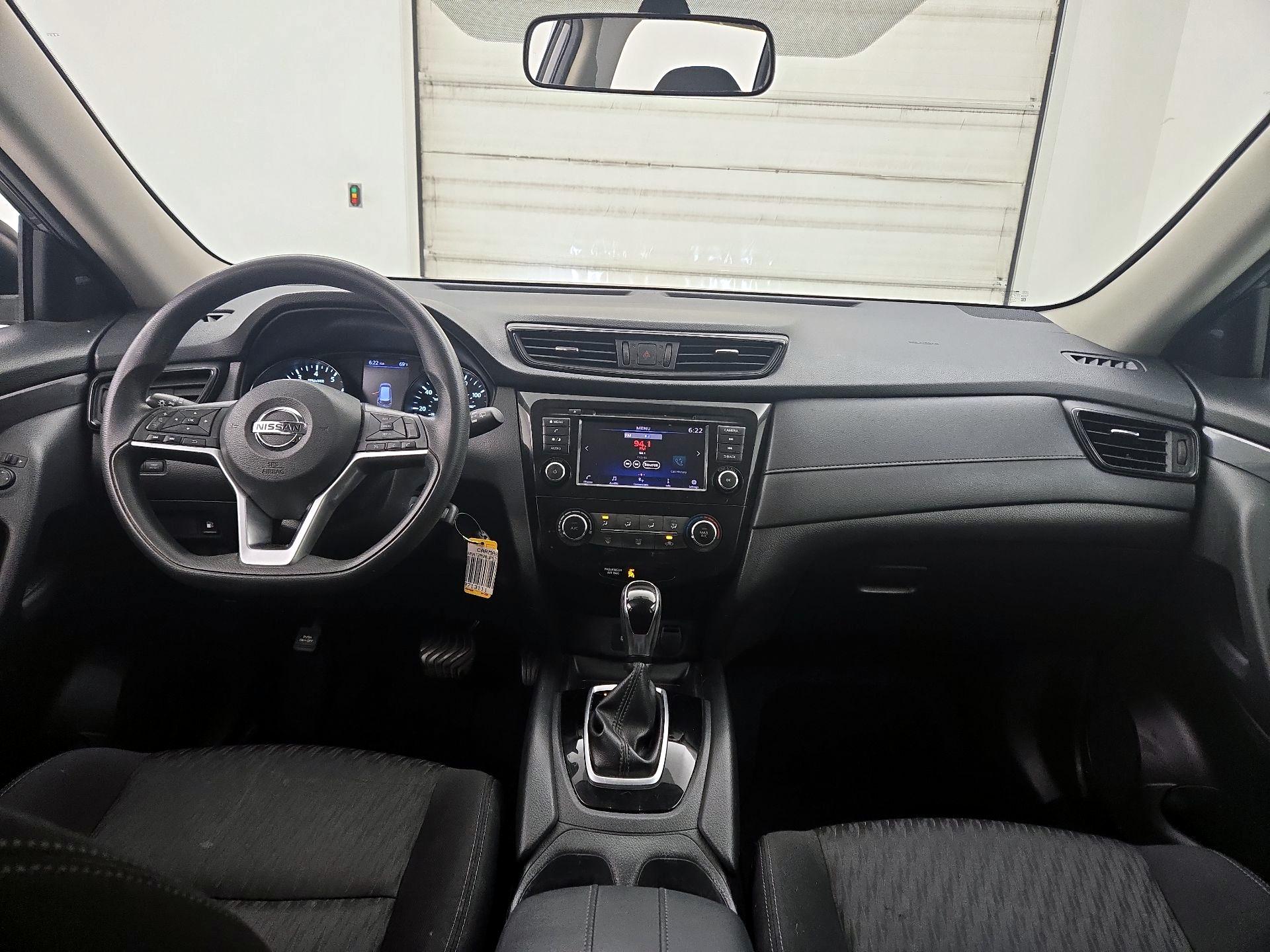 Thumbnail: 2018 Nissan Rogue - 9