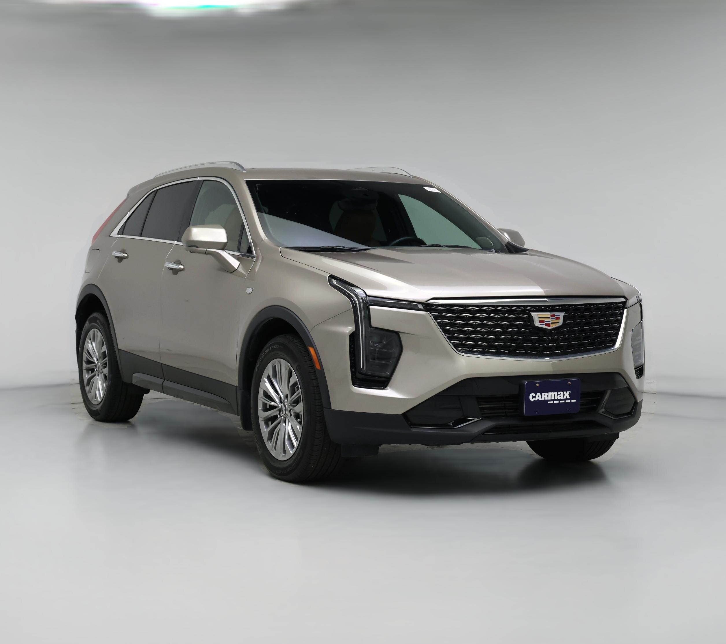 Thumbnail: 2025 Cadillac XT4 - 1