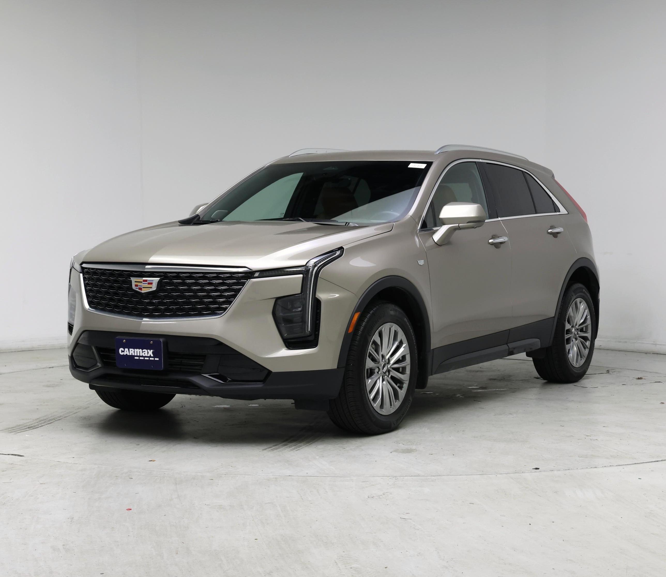 Thumbnail: 2025 Cadillac XT4 - 4