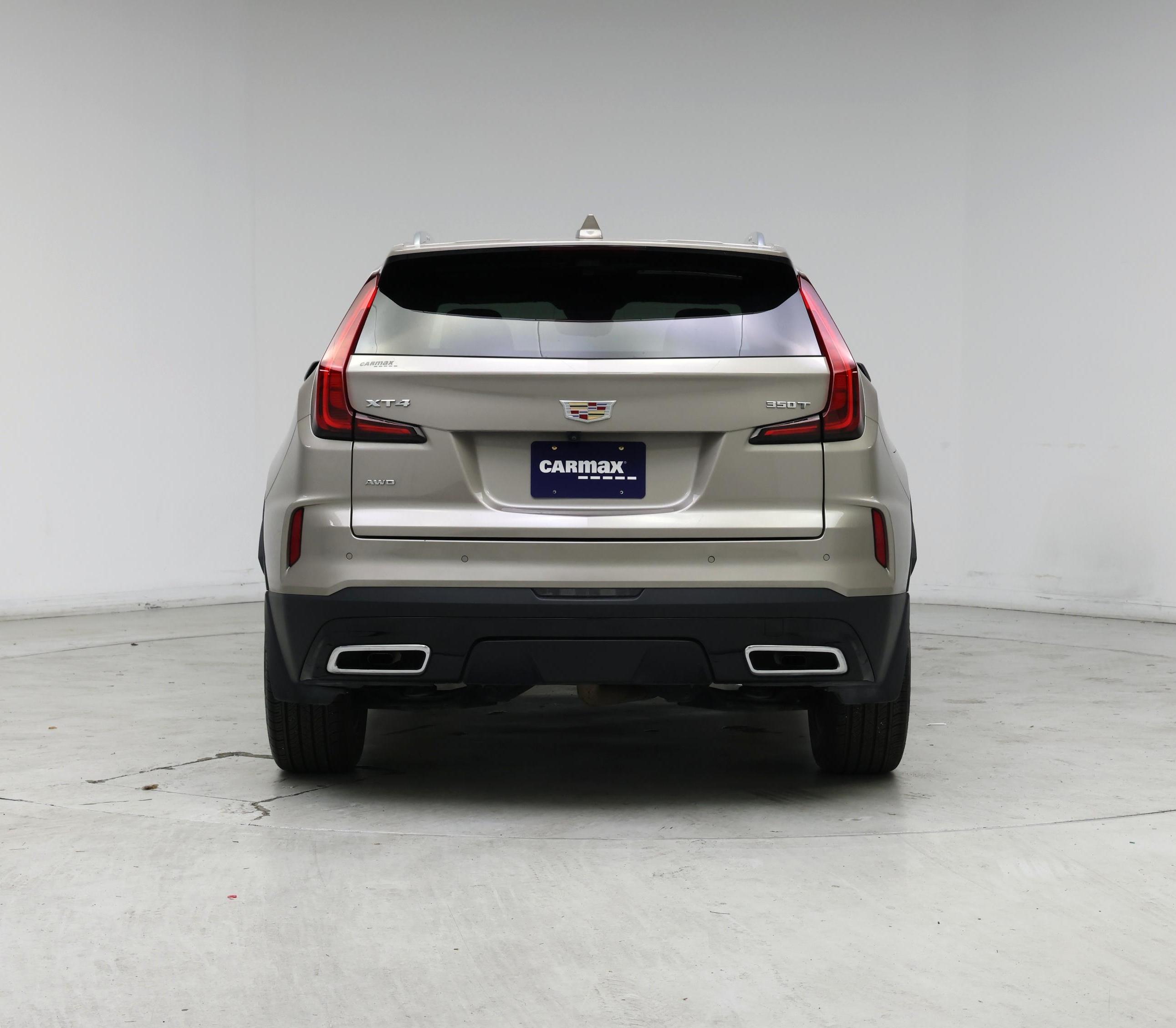 Thumbnail: 2025 Cadillac XT4 - 6