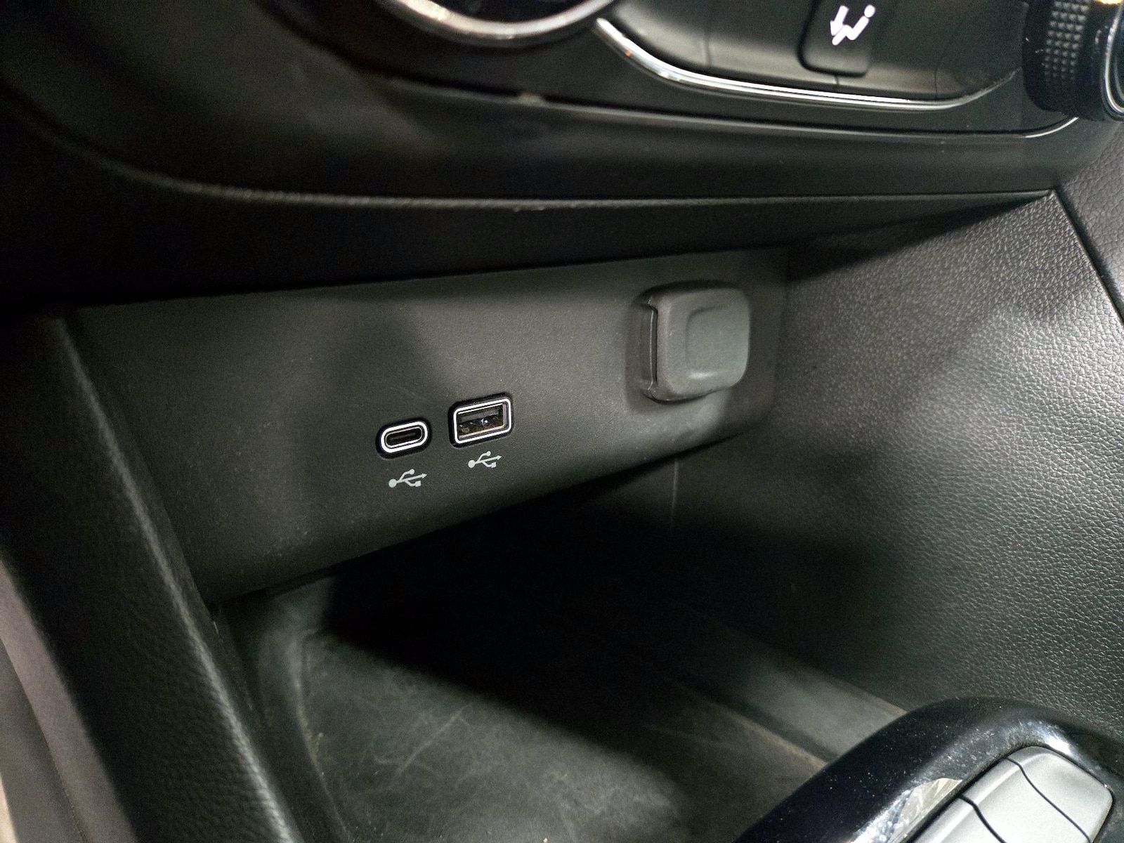 2024 Buick Encore GX Preferred - Photo 19