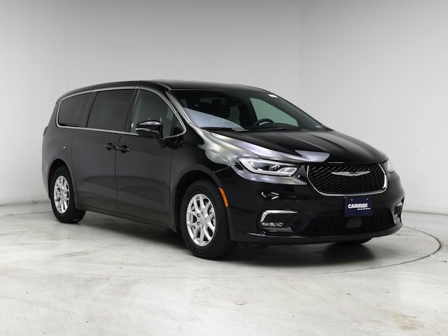 Black 2025 Chrysler Pacifica Select FWD Minivan Front-Wheel Drive Automatic