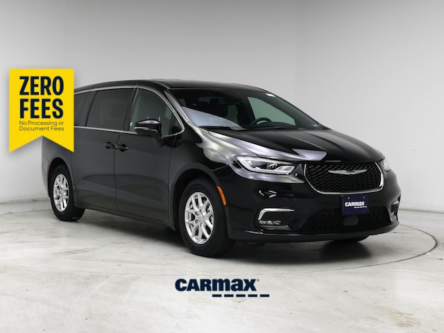 Black 2025 Chrysler Pacifica Select FWD Minivan Front-Wheel Drive Automatic