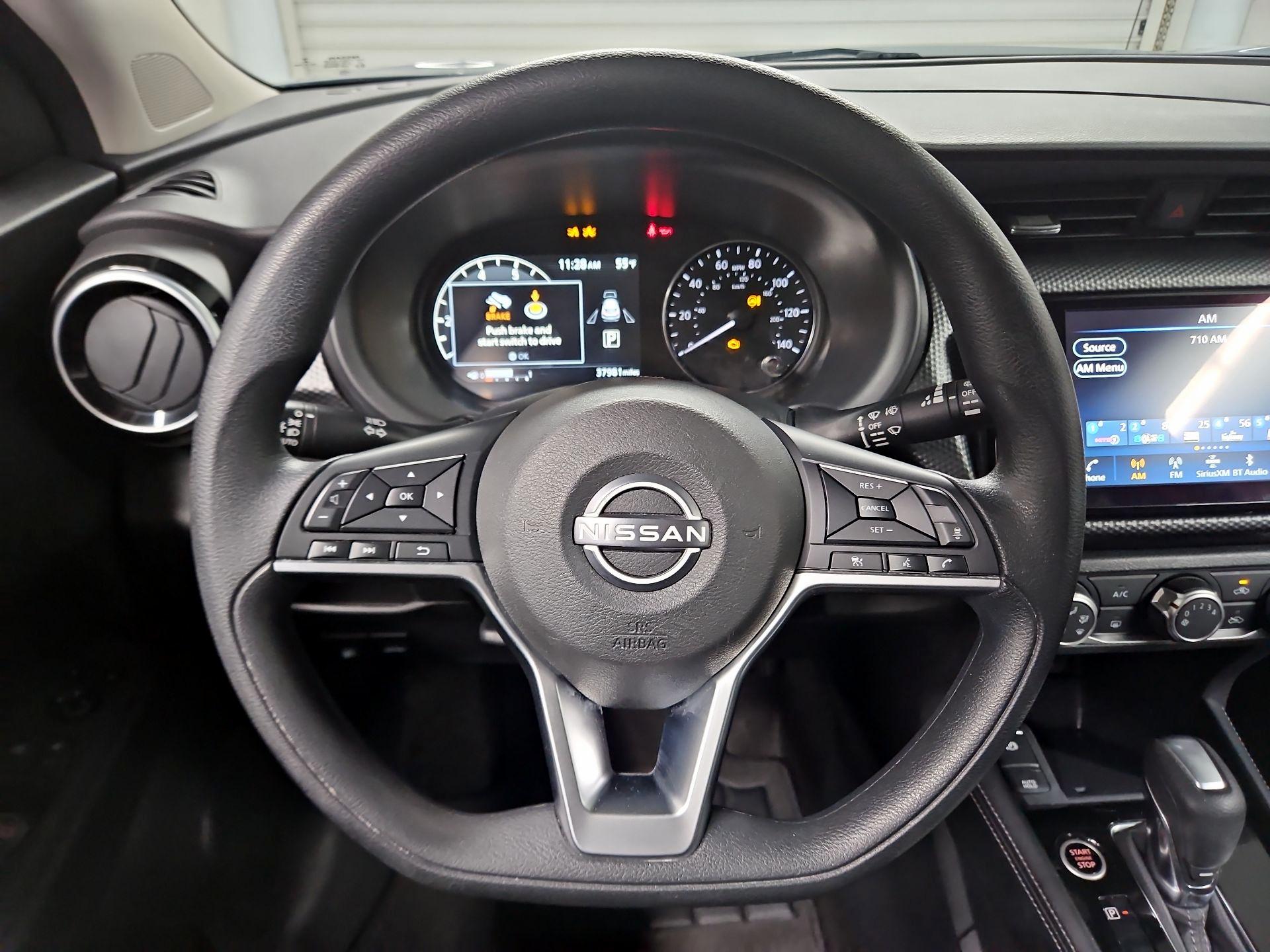 Thumbnail: 2023 Nissan Kicks - 10