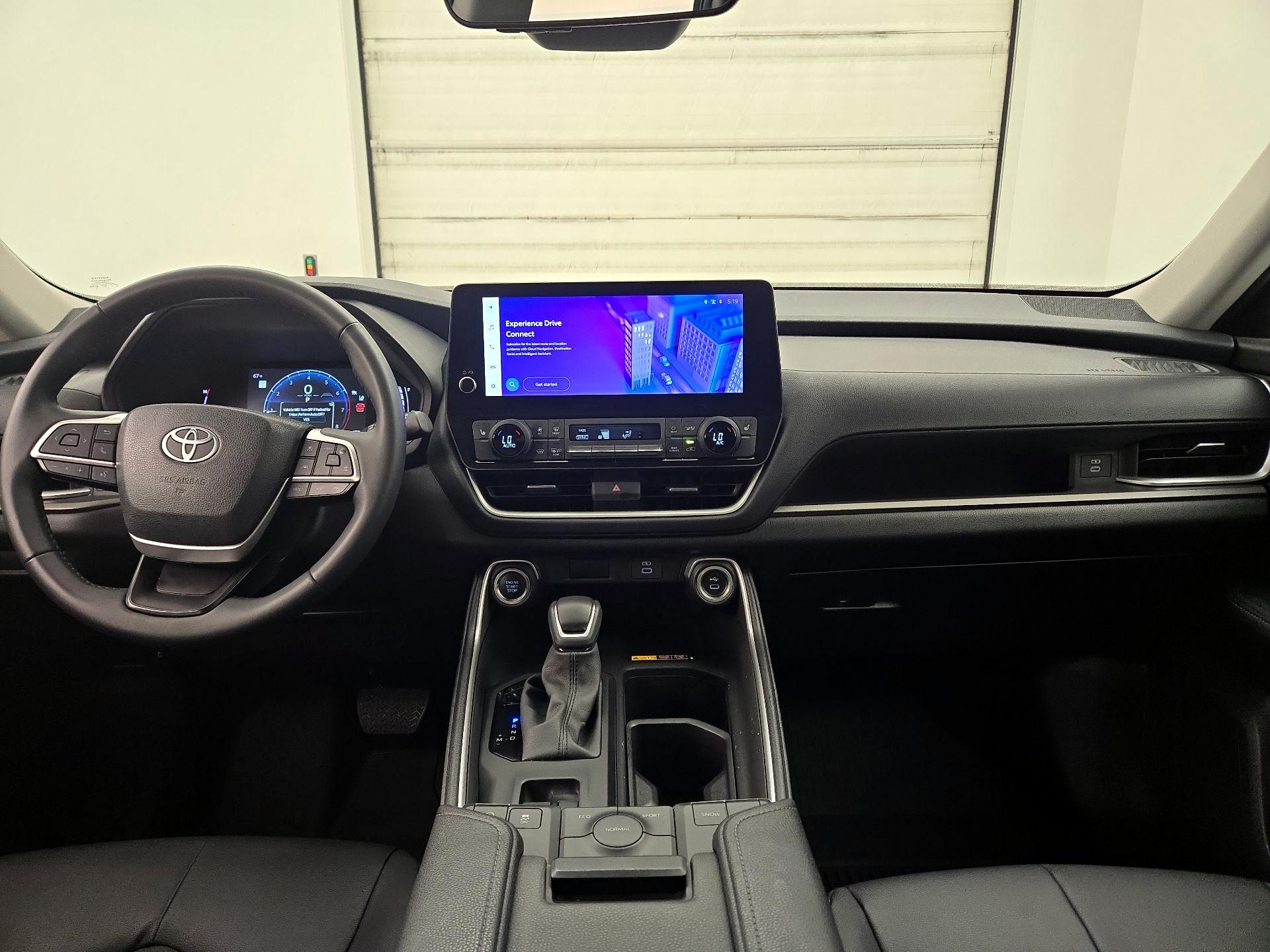 Thumbnail: 2025 Toyota Grand Highlander - 9