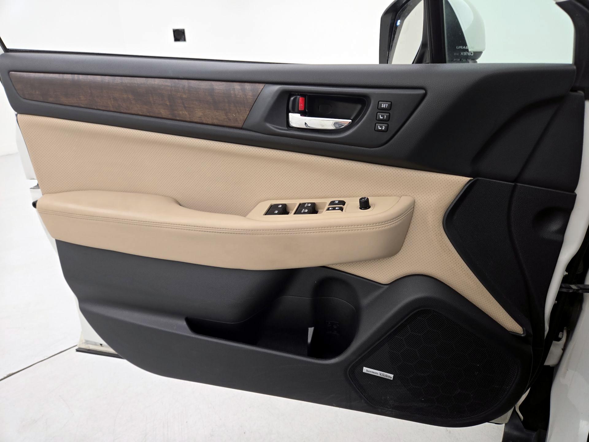 Thumbnail: 2016 Subaru Outback - 12