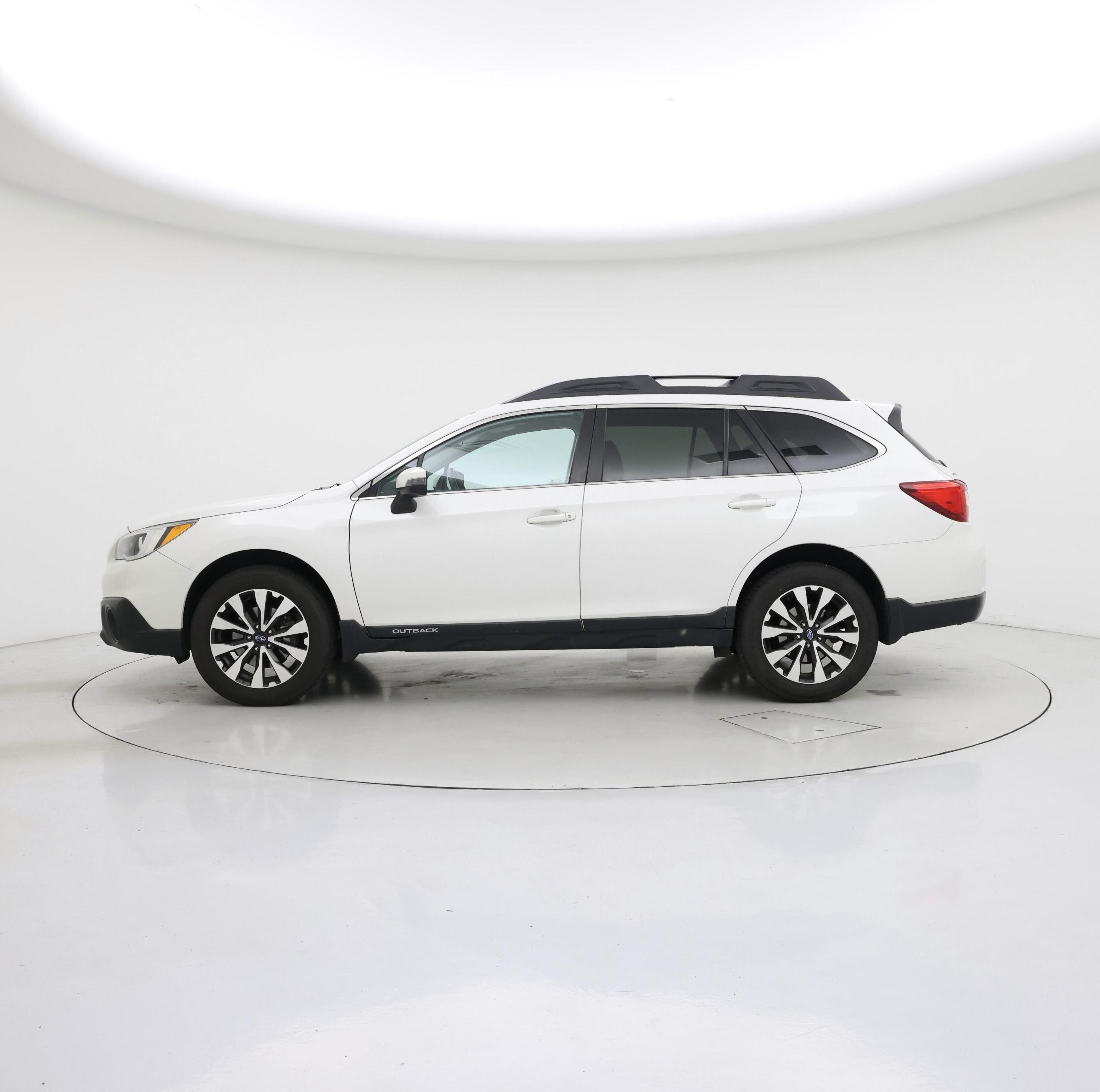 Thumbnail: 2016 Subaru Outback - 3