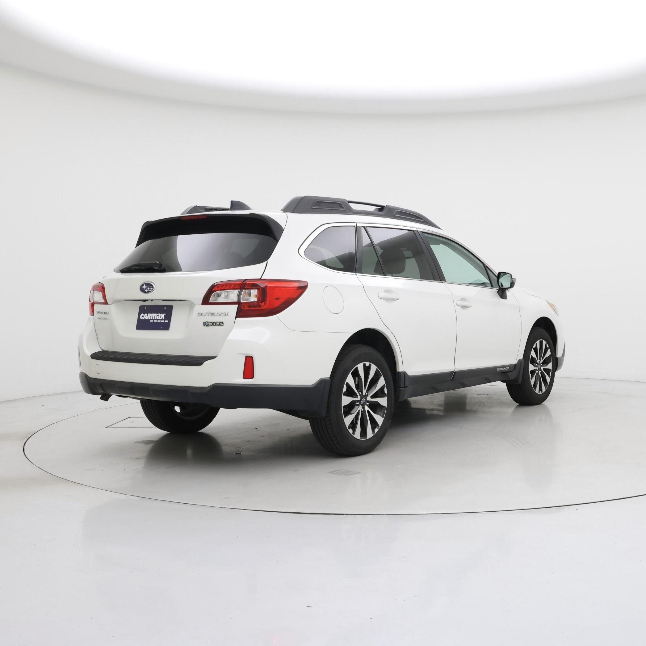 Thumbnail: 2016 Subaru Outback - 8
