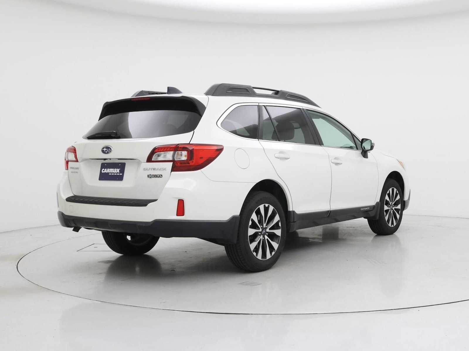 2016 Subaru Outback Limited - Photo 9