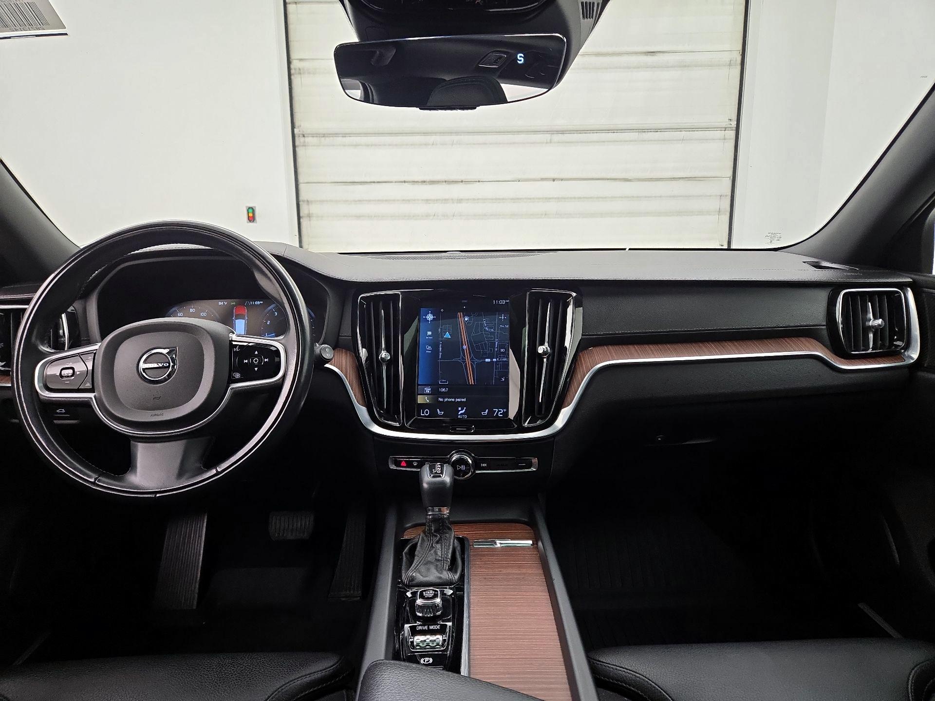 Thumbnail: 2020 Volvo S60 - 9