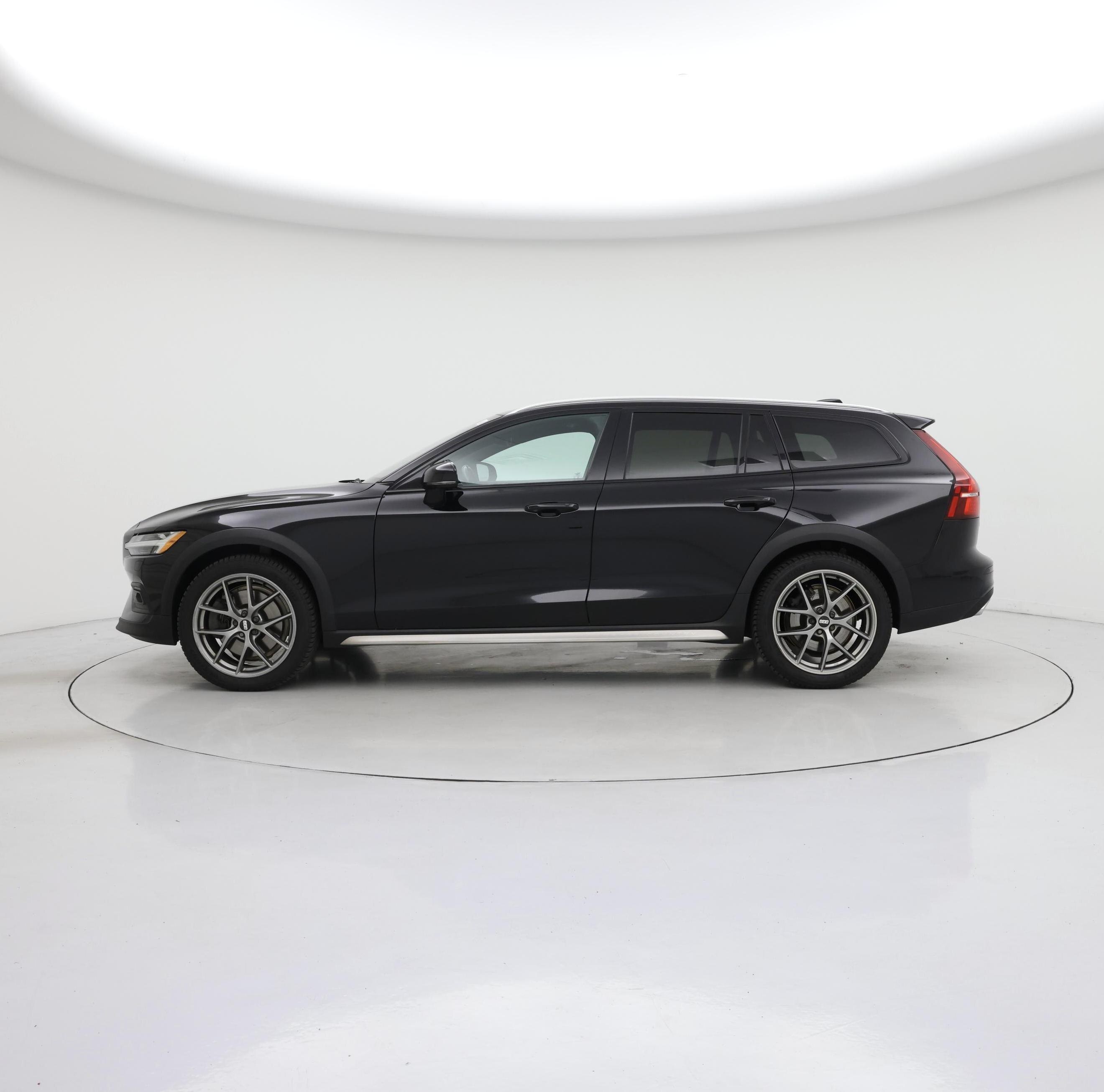 Thumbnail: 2020 Volvo S60 - 3