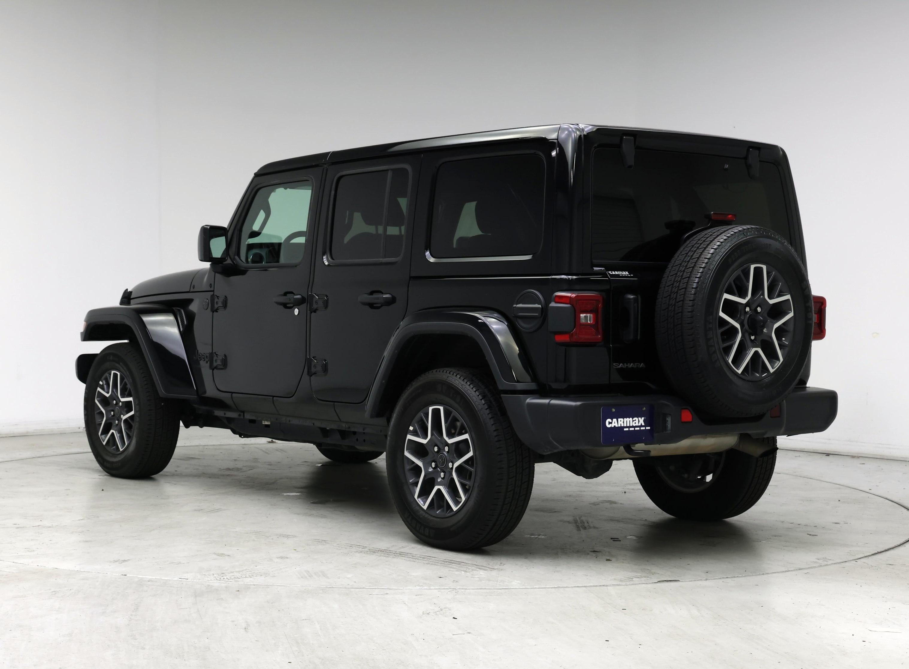 Thumbnail: 2025 Jeep Wrangler - 2