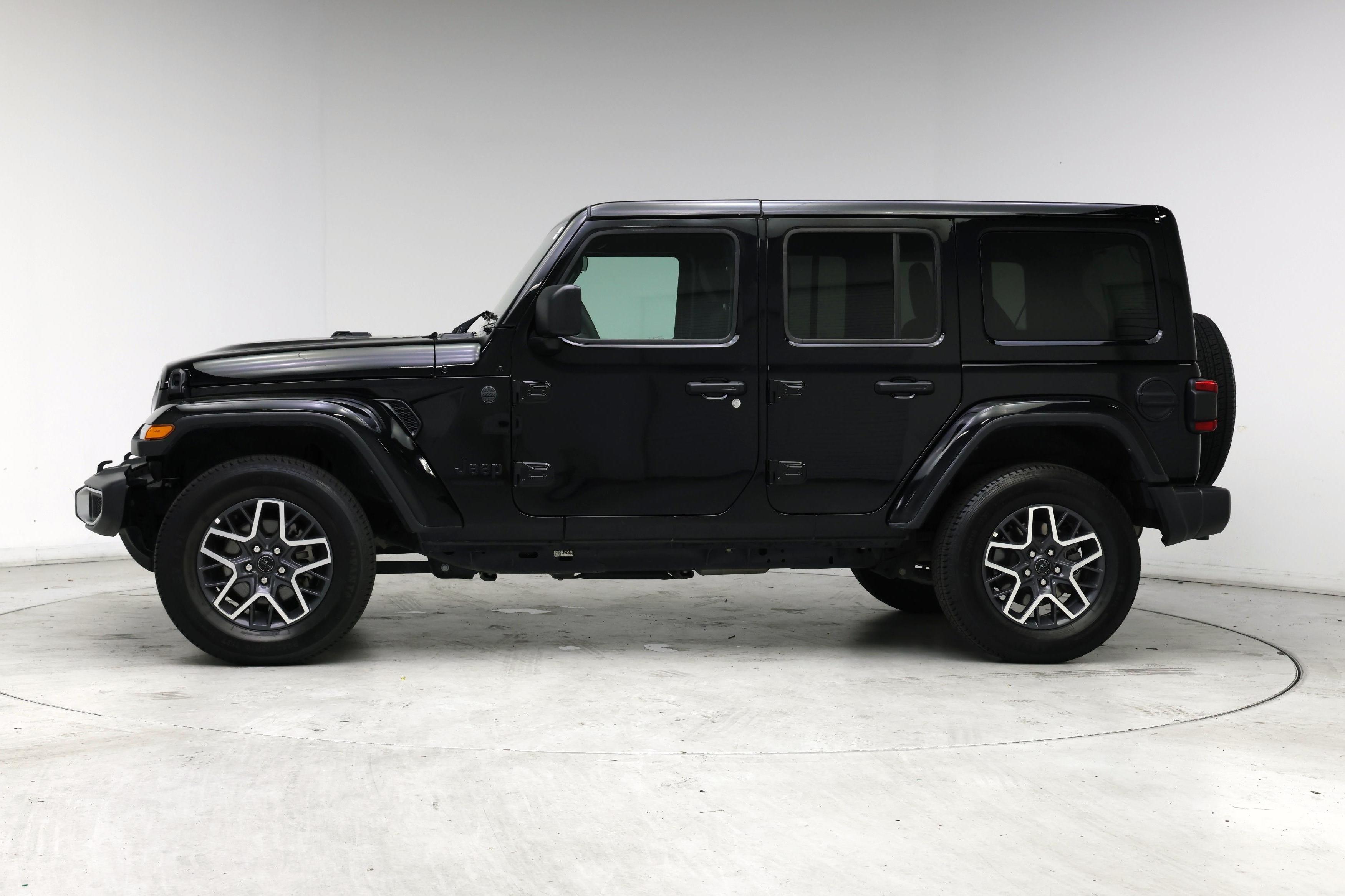 Thumbnail: 2025 Jeep Wrangler - 3