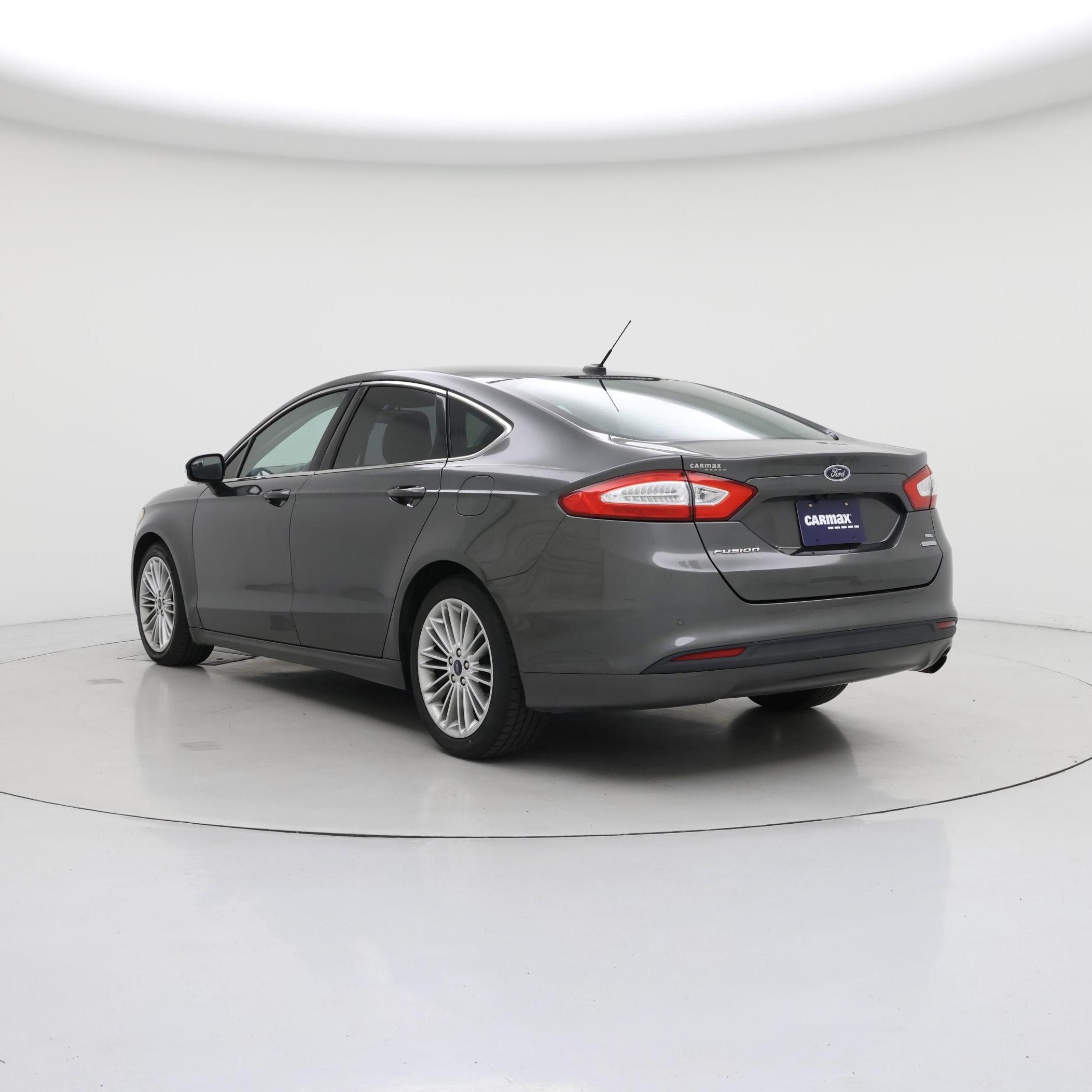 Thumbnail: 2015 Ford Fusion - 2