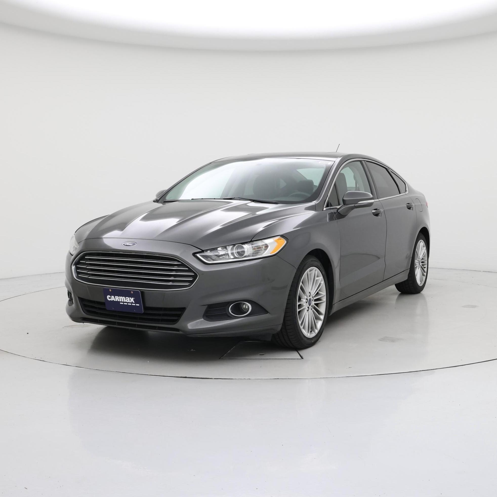 Thumbnail: 2015 Ford Fusion - 4