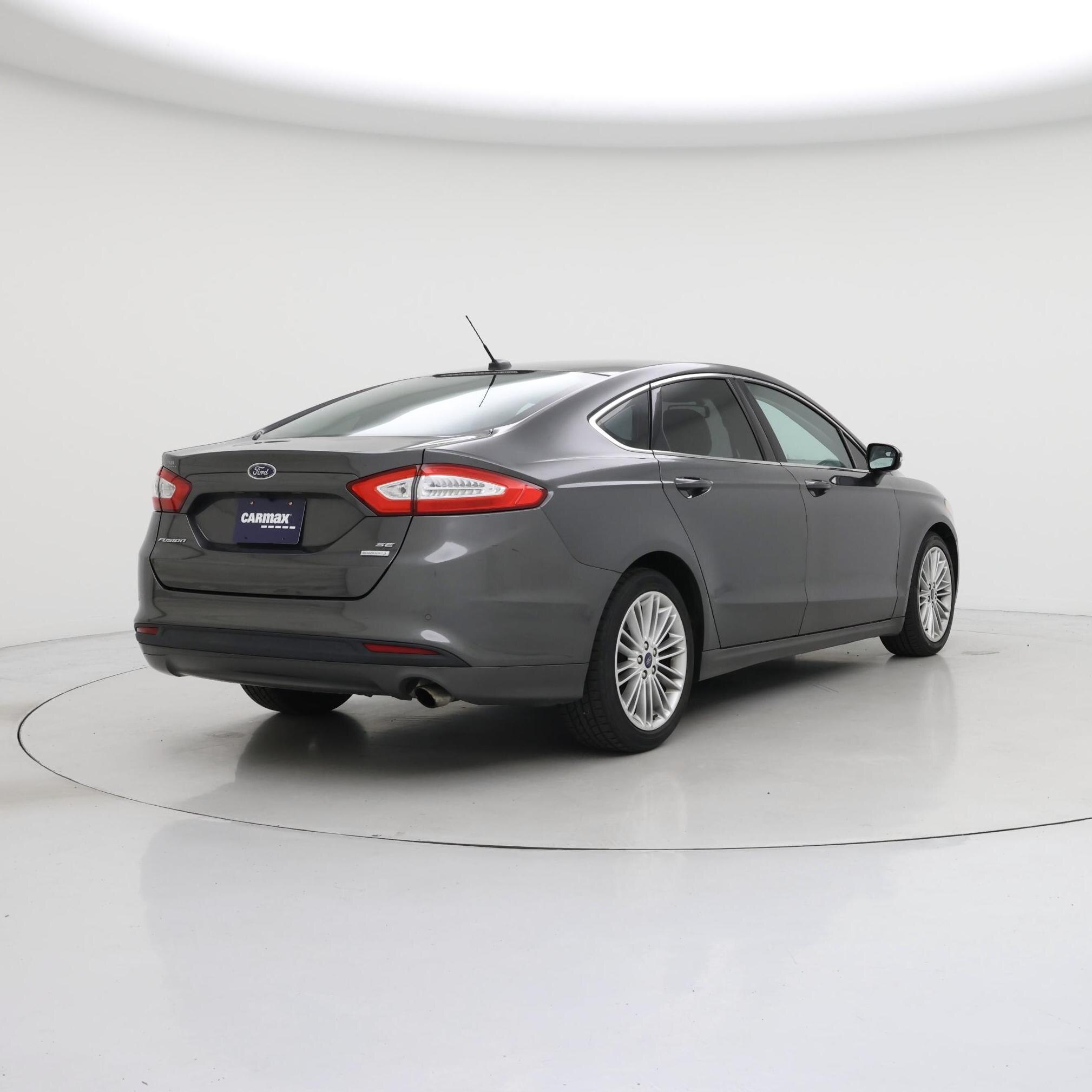 Thumbnail: 2015 Ford Fusion - 8