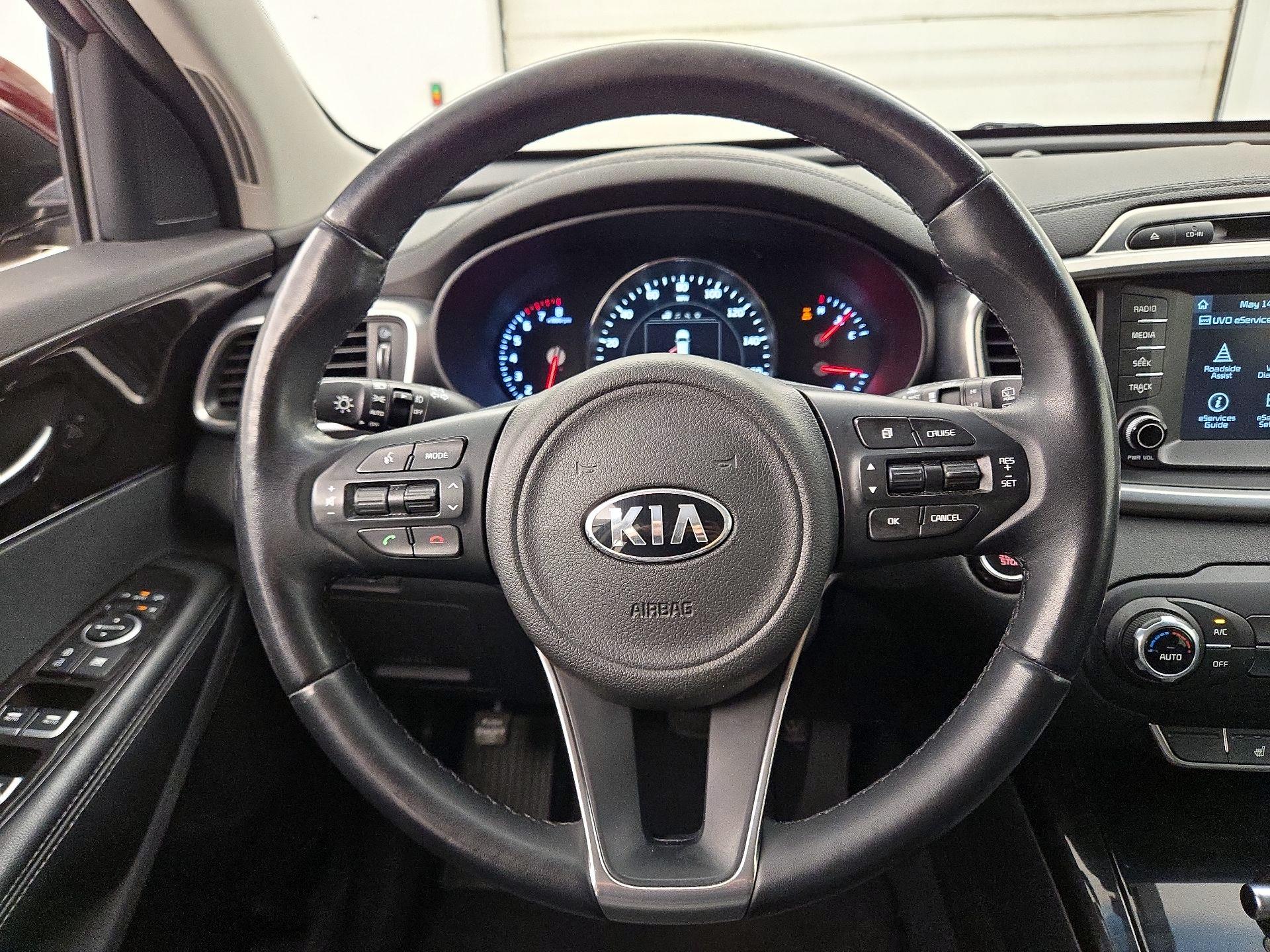 Thumbnail: 2018 Kia Sorento - 10