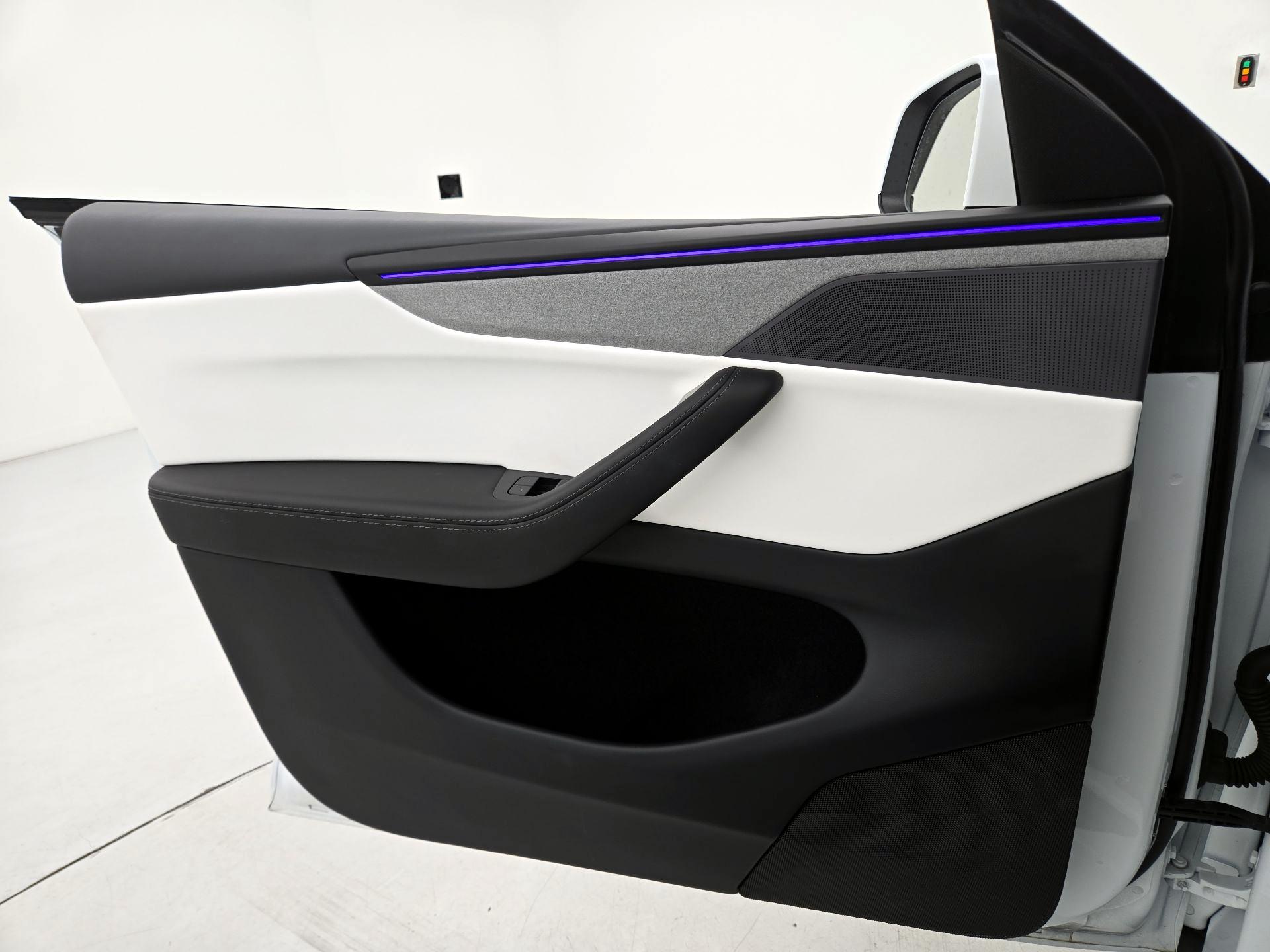 Thumbnail: 2026 Tesla Model Y - 12