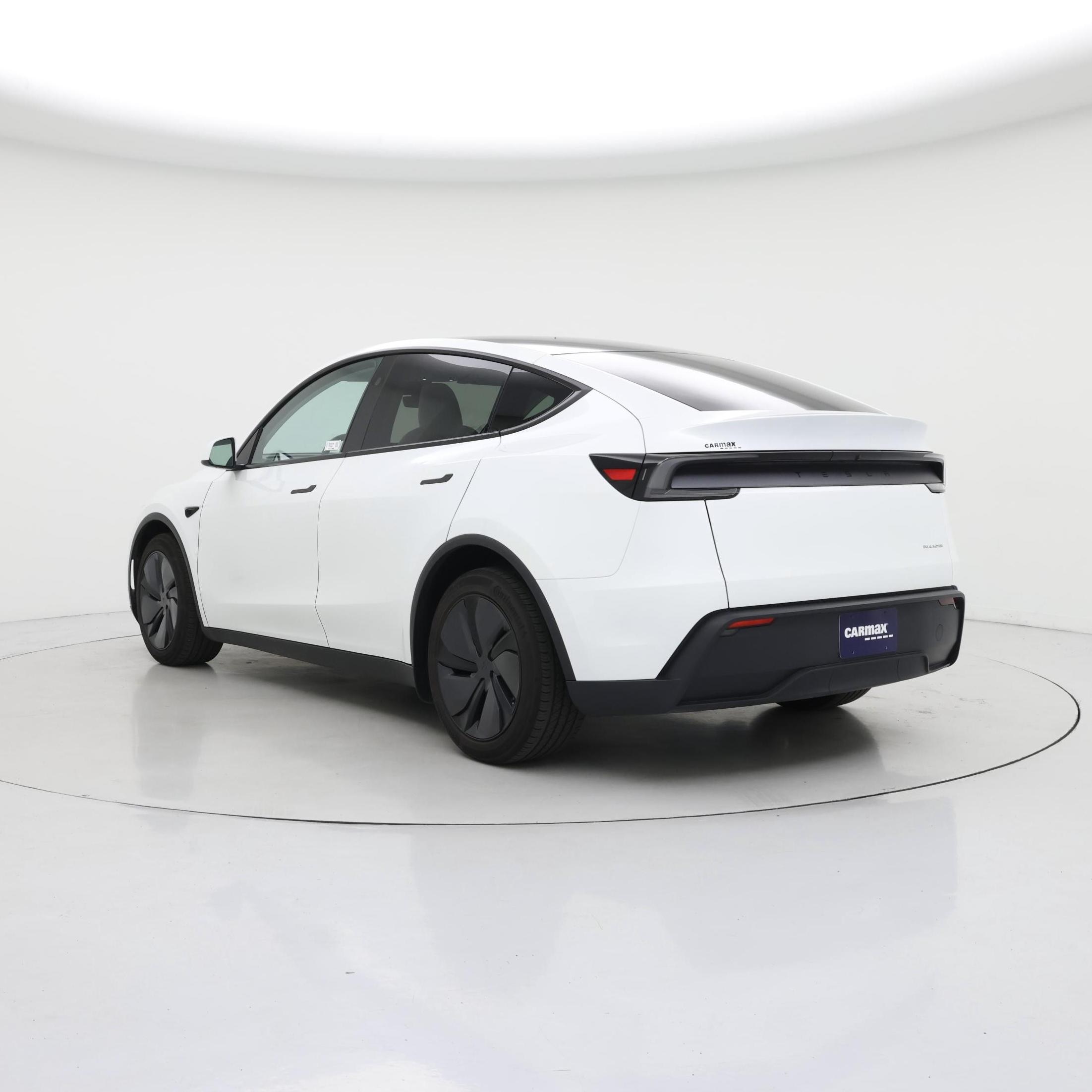 Thumbnail: 2026 Tesla Model Y - 2