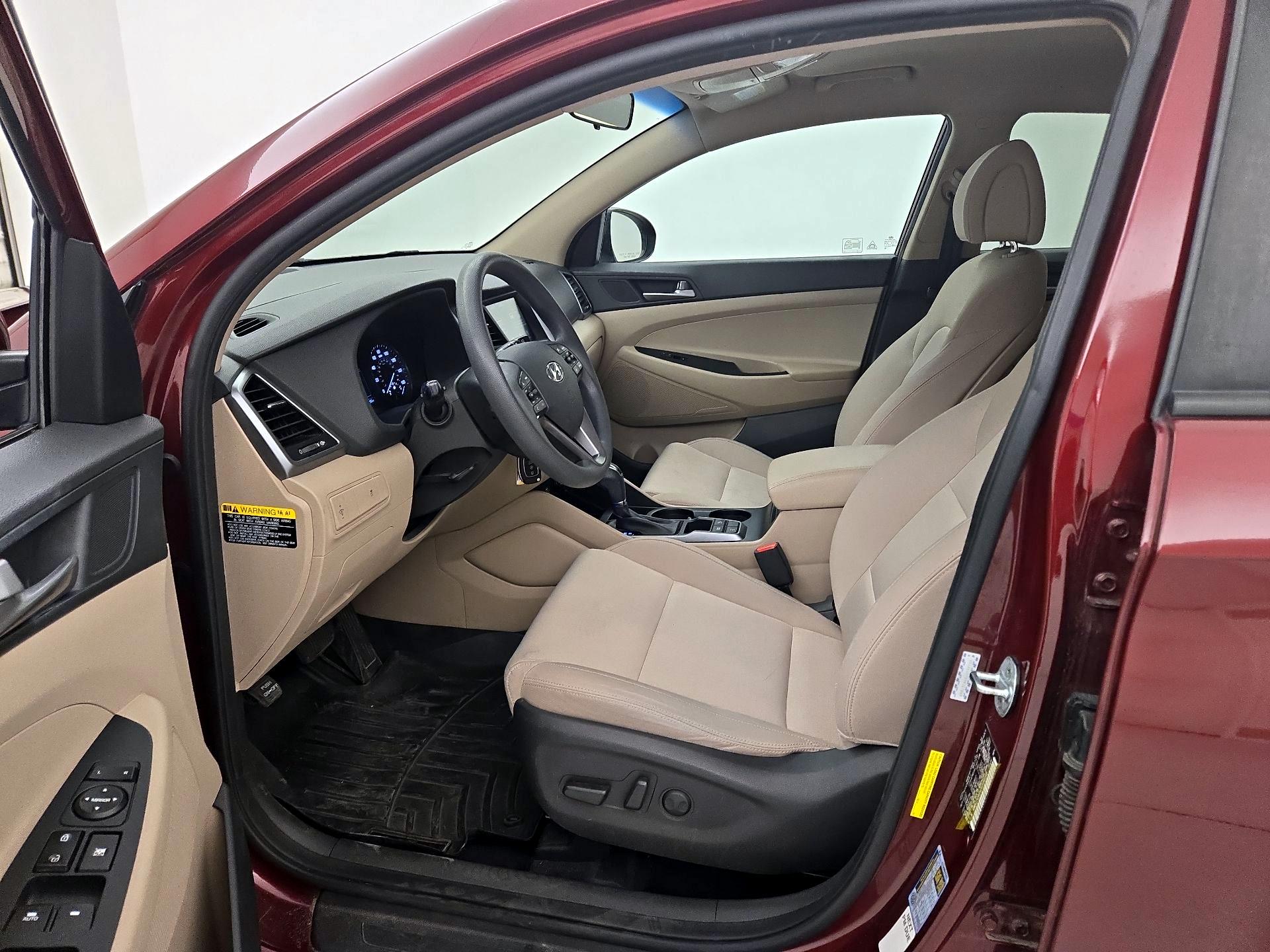 Thumbnail: 2018 Hyundai Tucson - 11