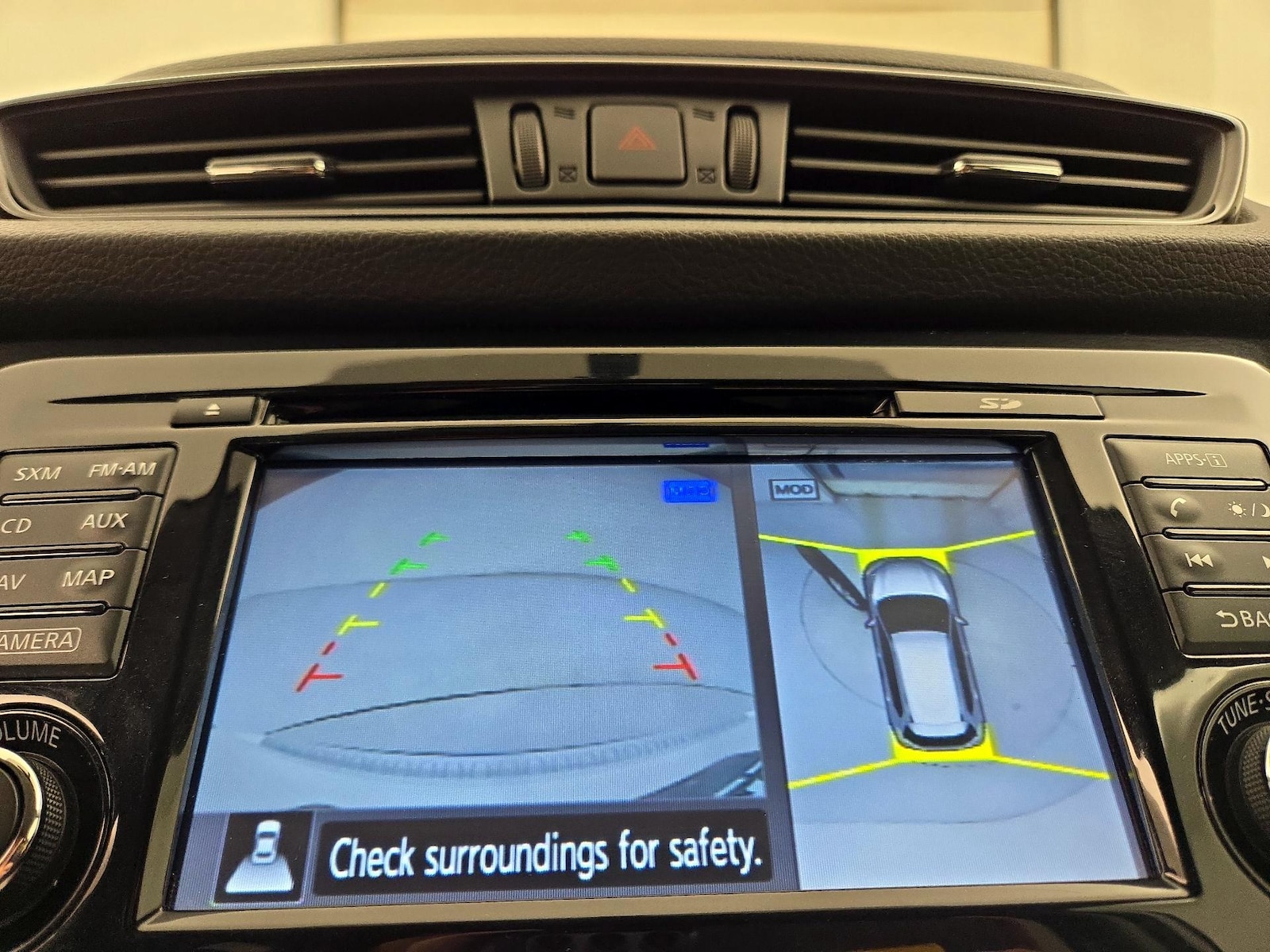 2017 Nissan Rogue SV - Photo 16
