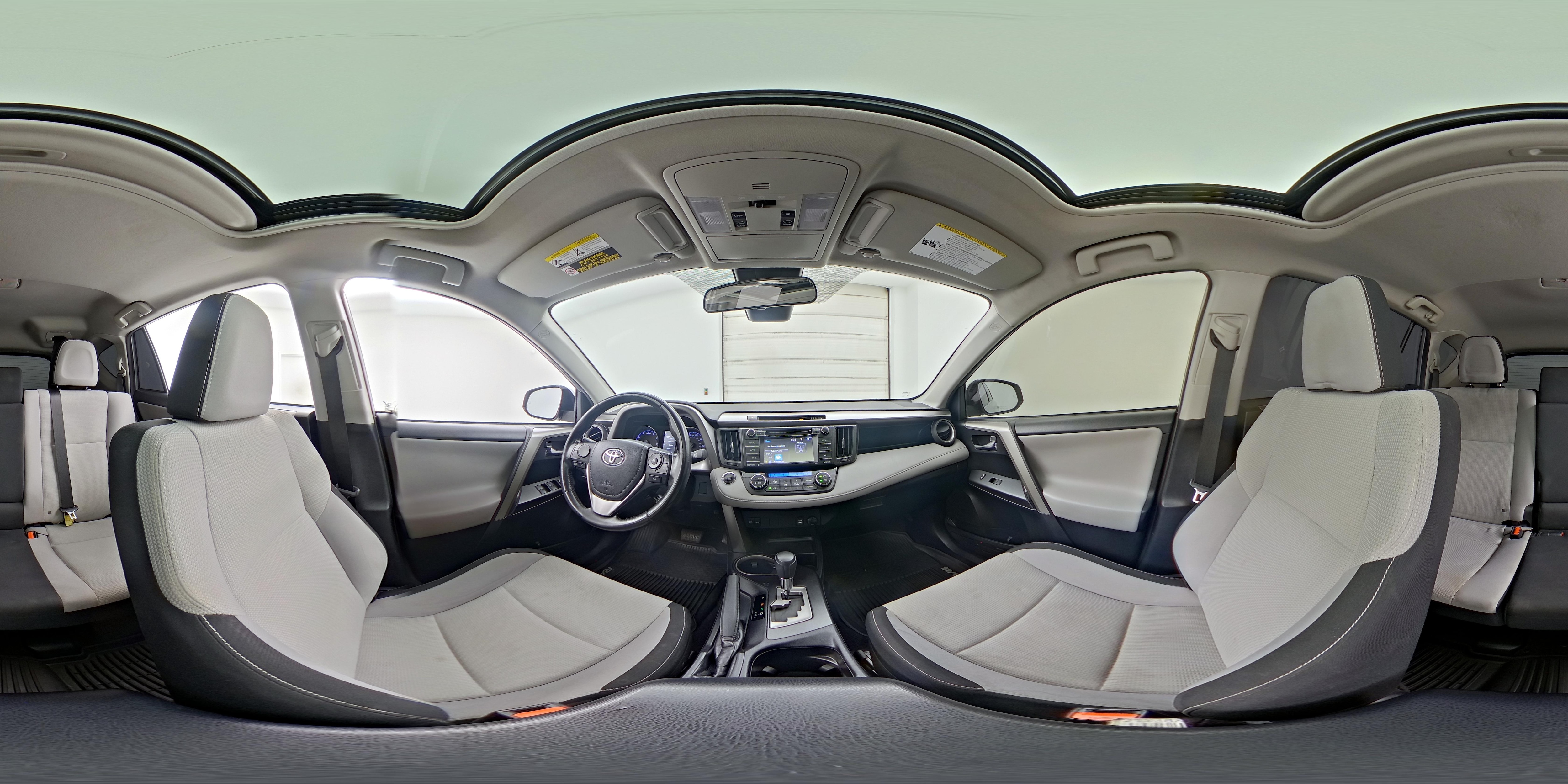 2018 Toyota RAV4 XLE - Photo 26