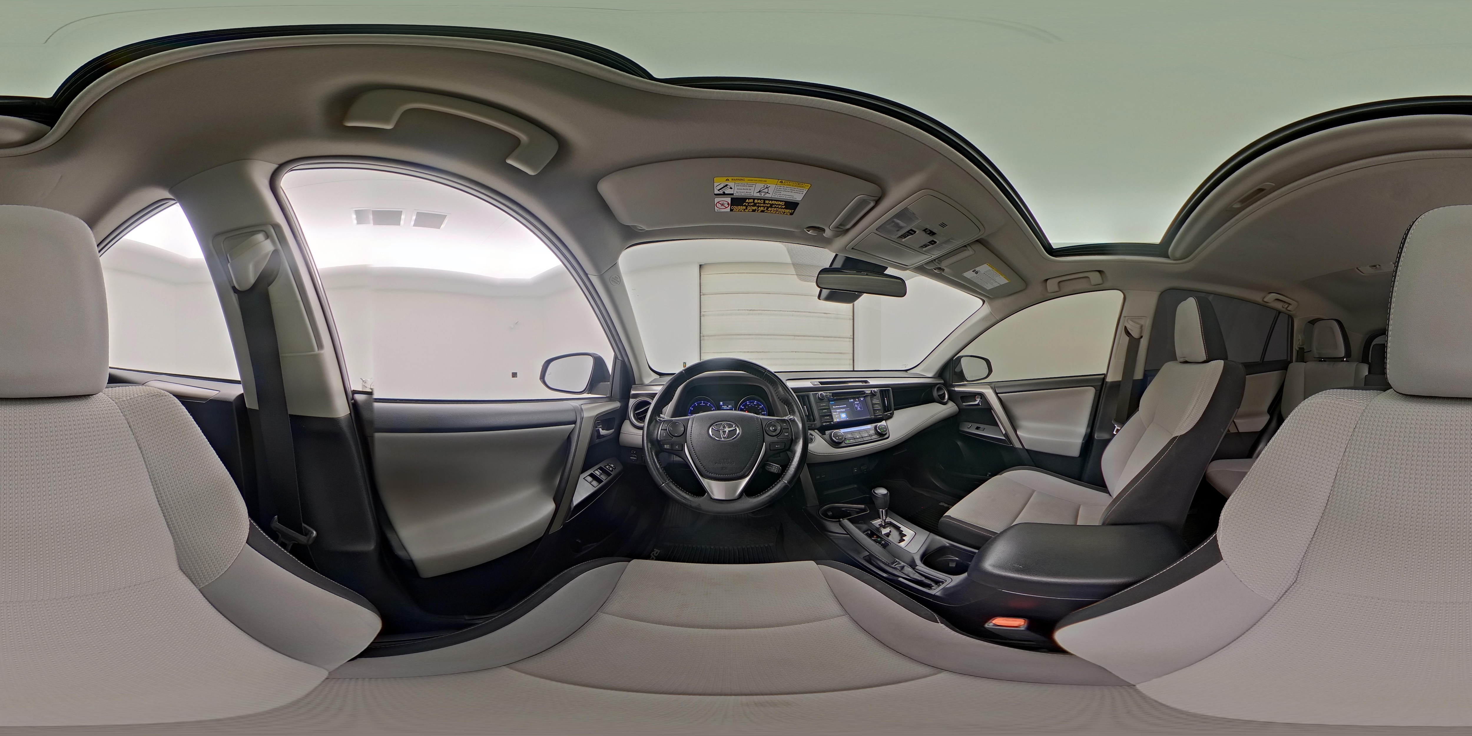 2018 Toyota RAV4 XLE - Photo 28