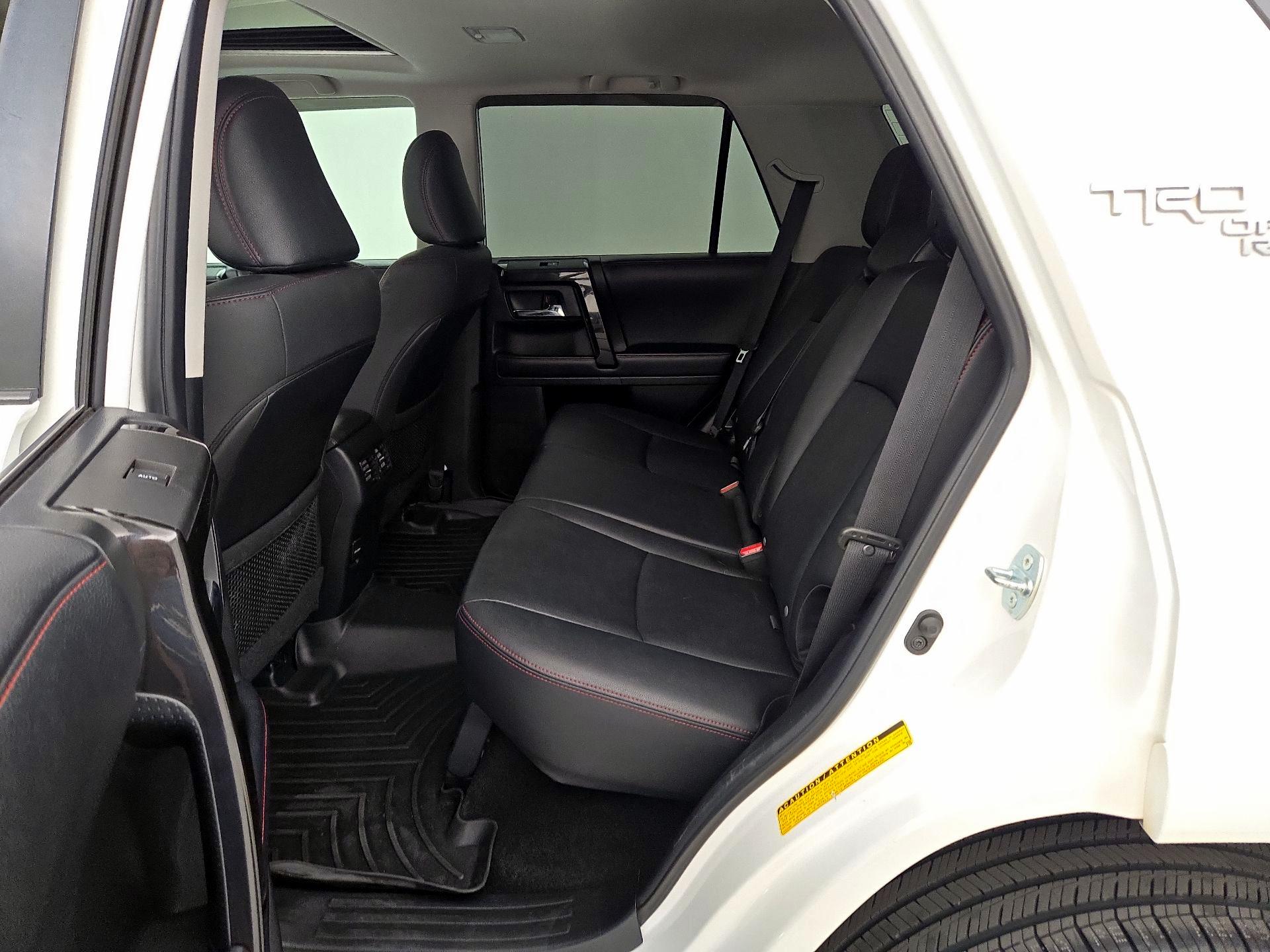 Thumbnail: 2019 Toyota 4Runner - 20