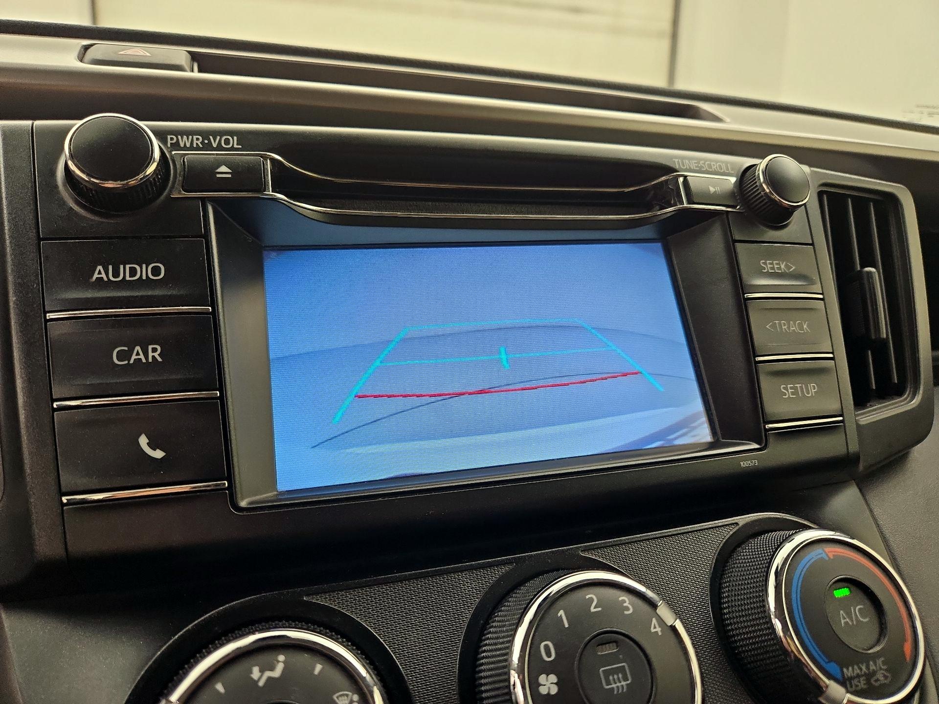 Thumbnail: 2018 Toyota RAV4 - 14