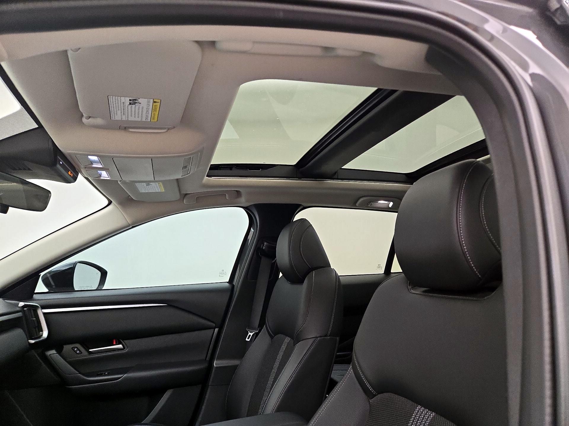 Thumbnail: 2023 Mazda CX-50 - 19