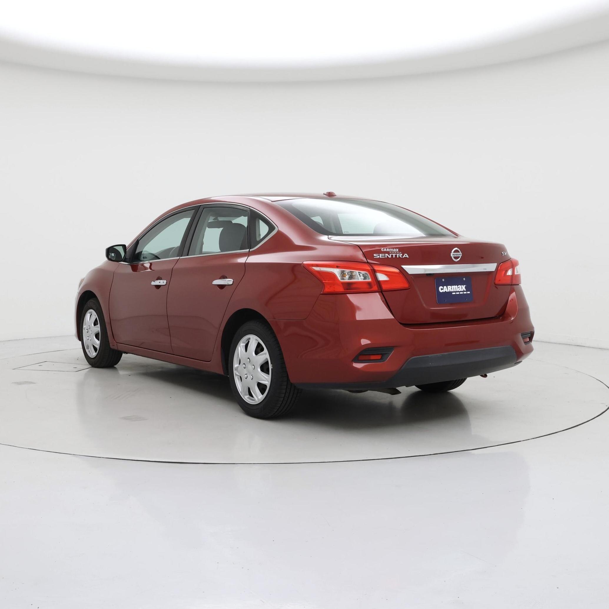Thumbnail: 2016 Nissan Sentra - 2