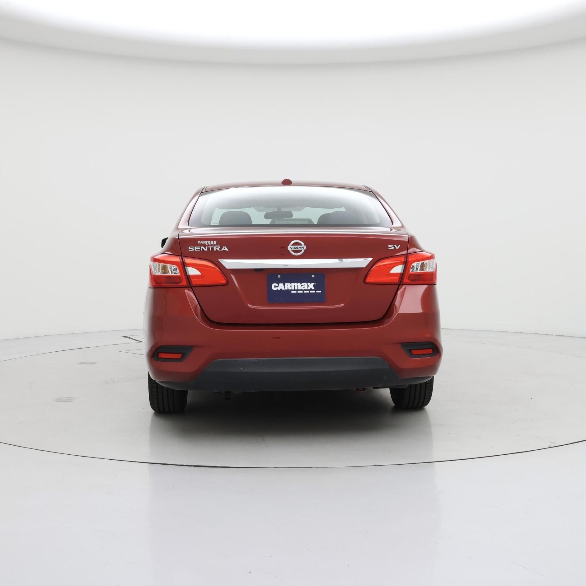 Thumbnail: 2016 Nissan Sentra - 6
