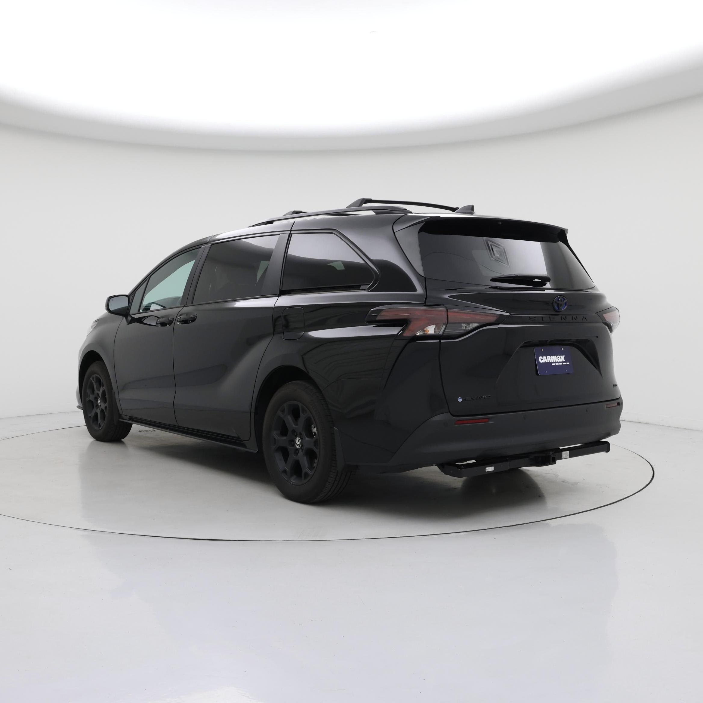 Thumbnail: 2025 Toyota Sienna - 2