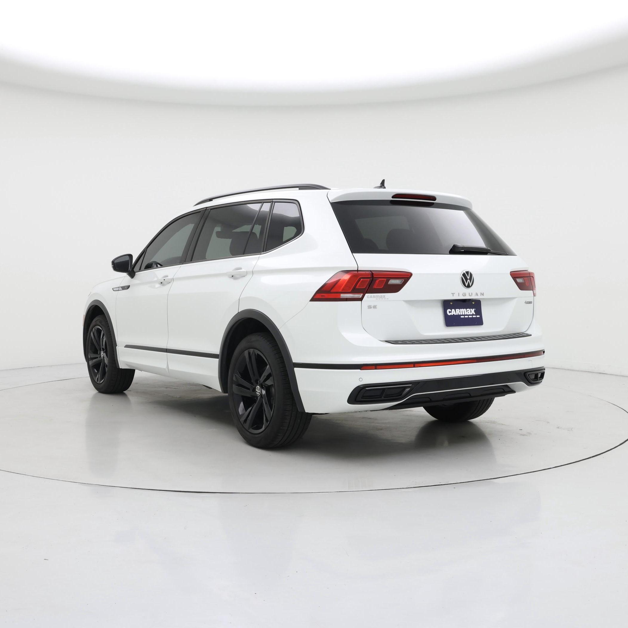 Thumbnail: 2024 Volkswagen Tiguan - 2