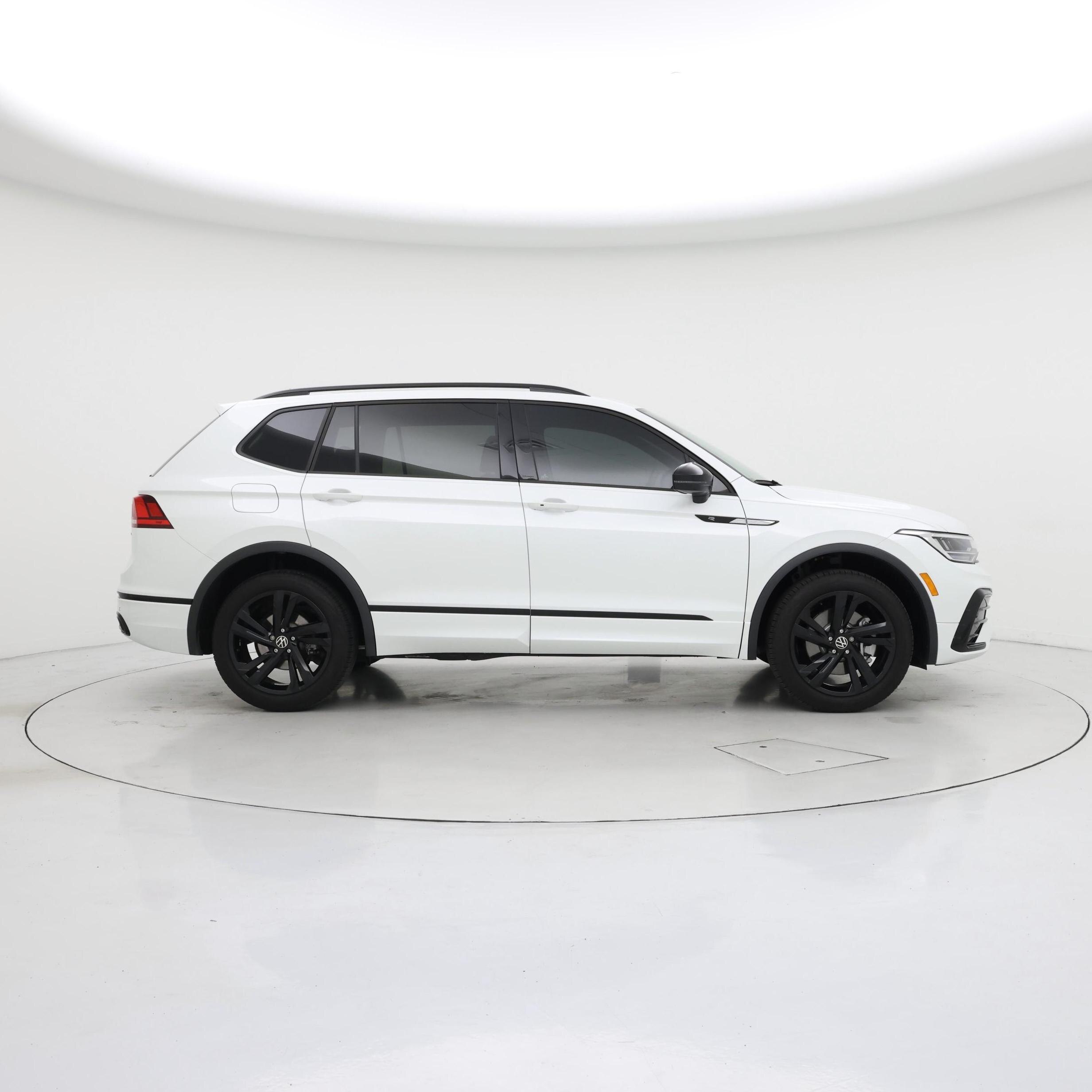 Thumbnail: 2024 Volkswagen Tiguan - 7