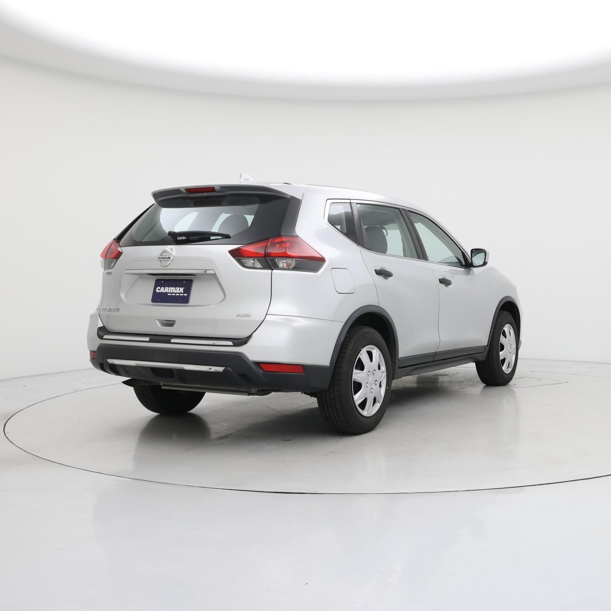 Thumbnail: 2018 Nissan Rogue - 8