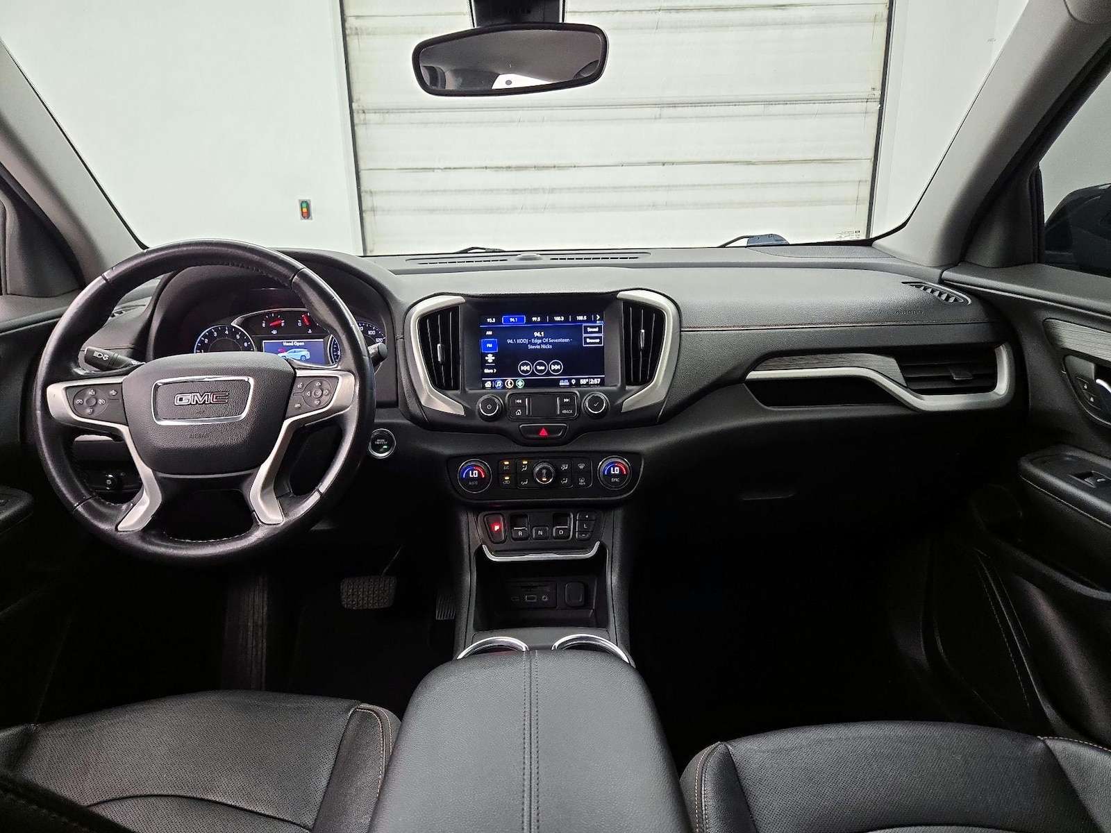 2020 GMC Terrain SLT - Photo 10
