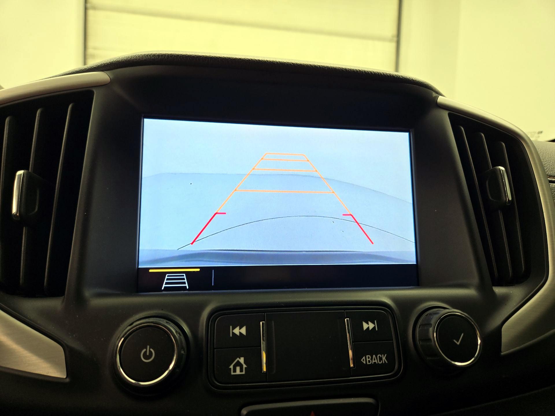 Thumbnail: 2020 GMC Terrain - 14