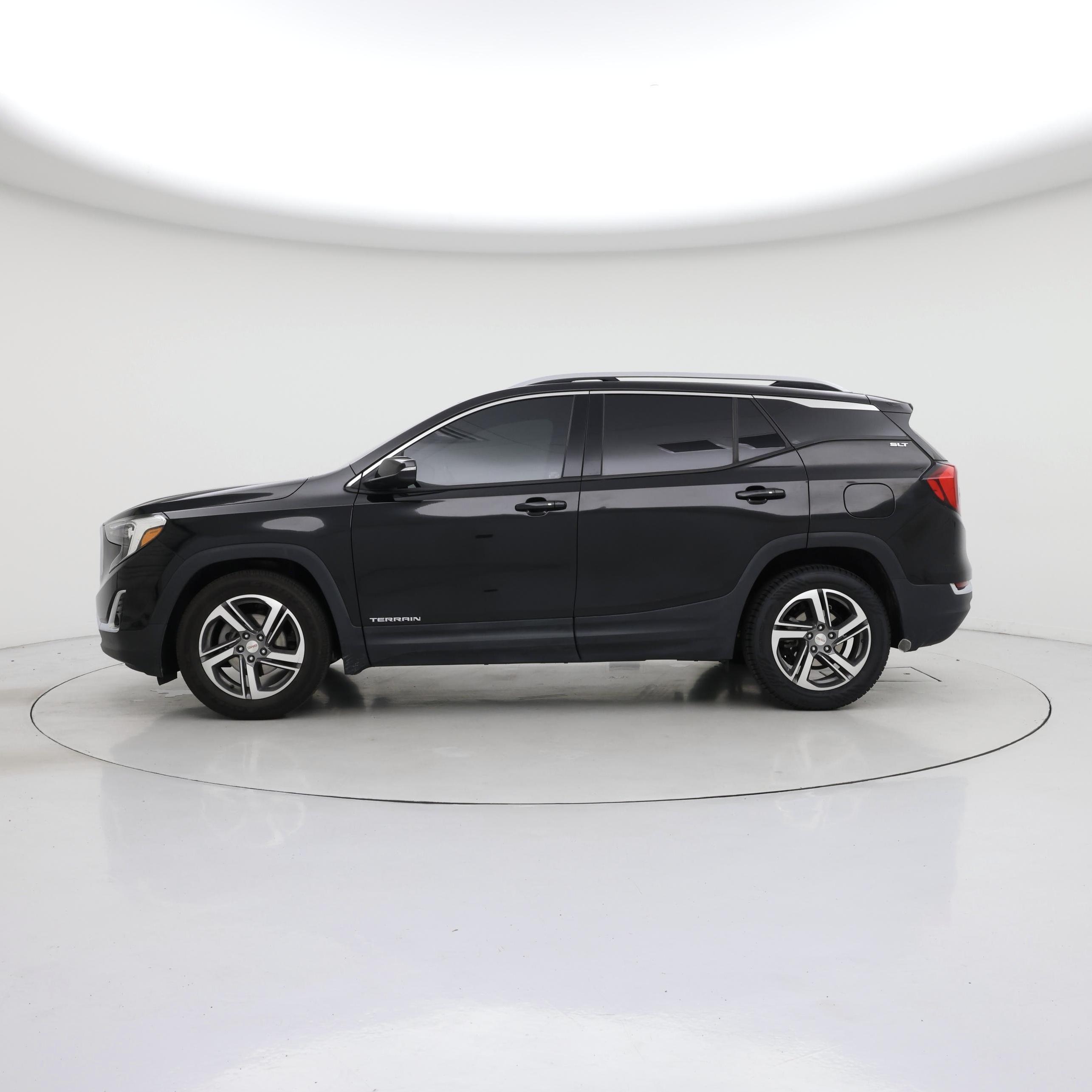 Thumbnail: 2020 GMC Terrain - 3