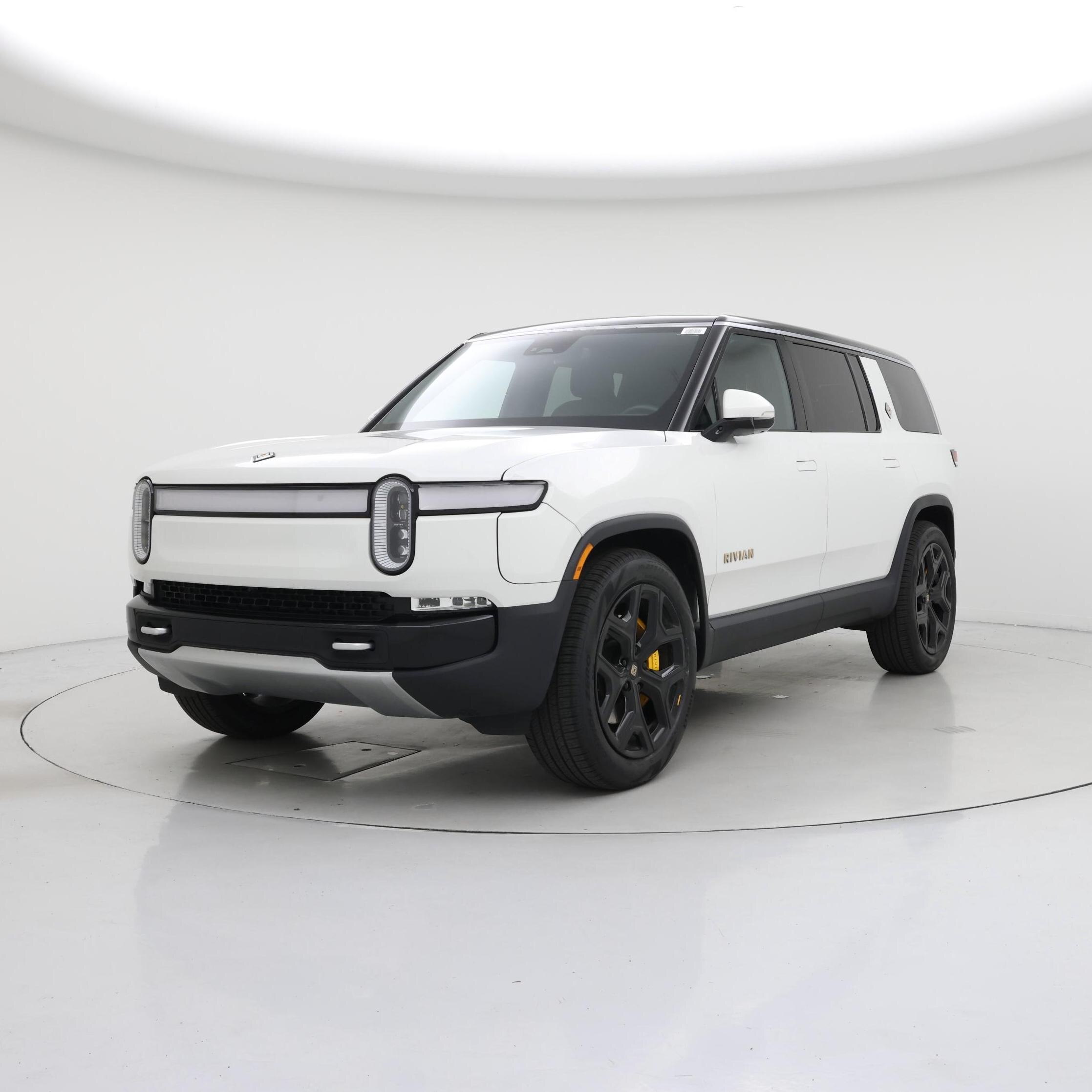 Thumbnail: 2023 Rivian R1S - 4