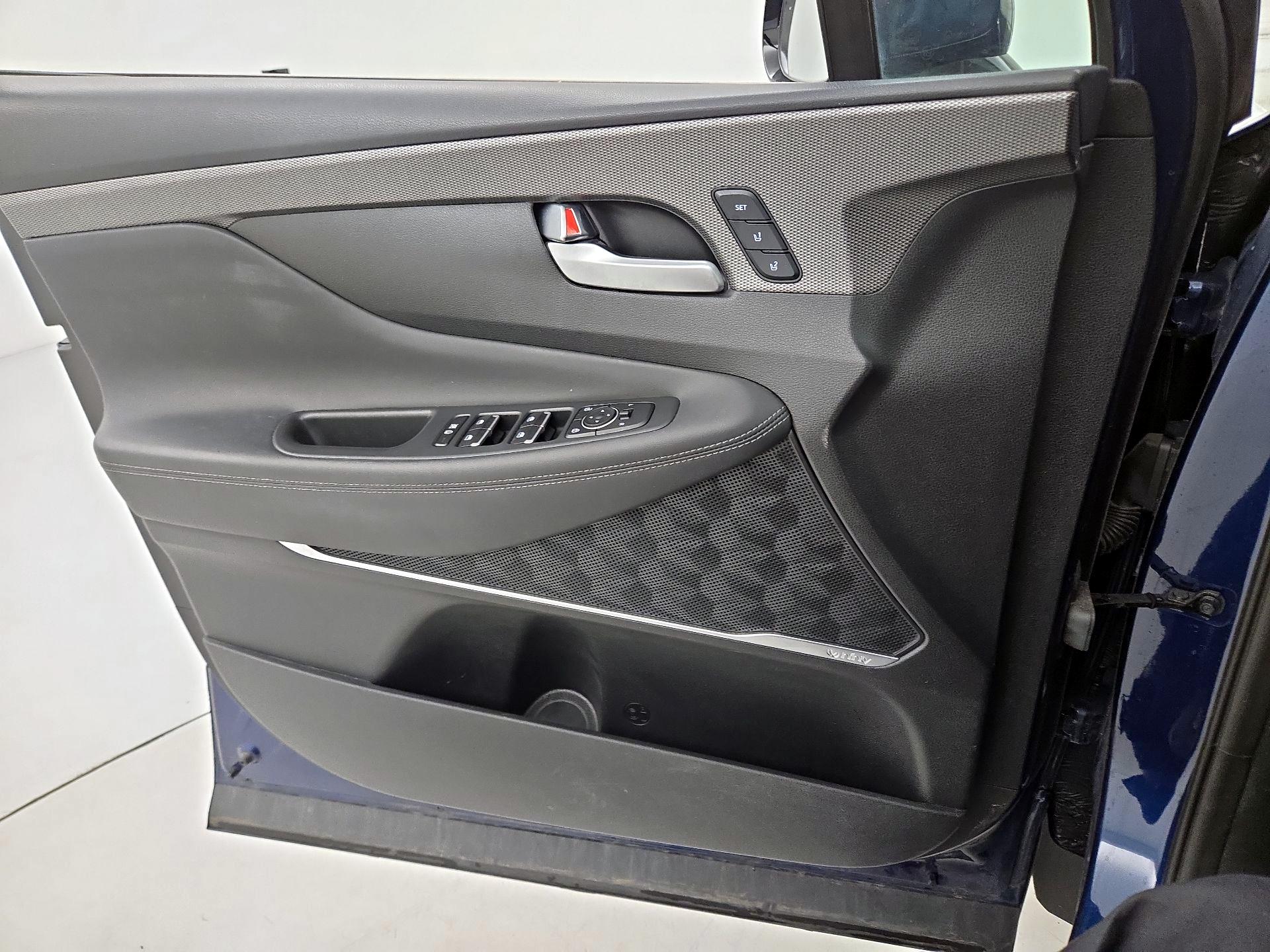Thumbnail: 2020 Hyundai Santa Fe - 12