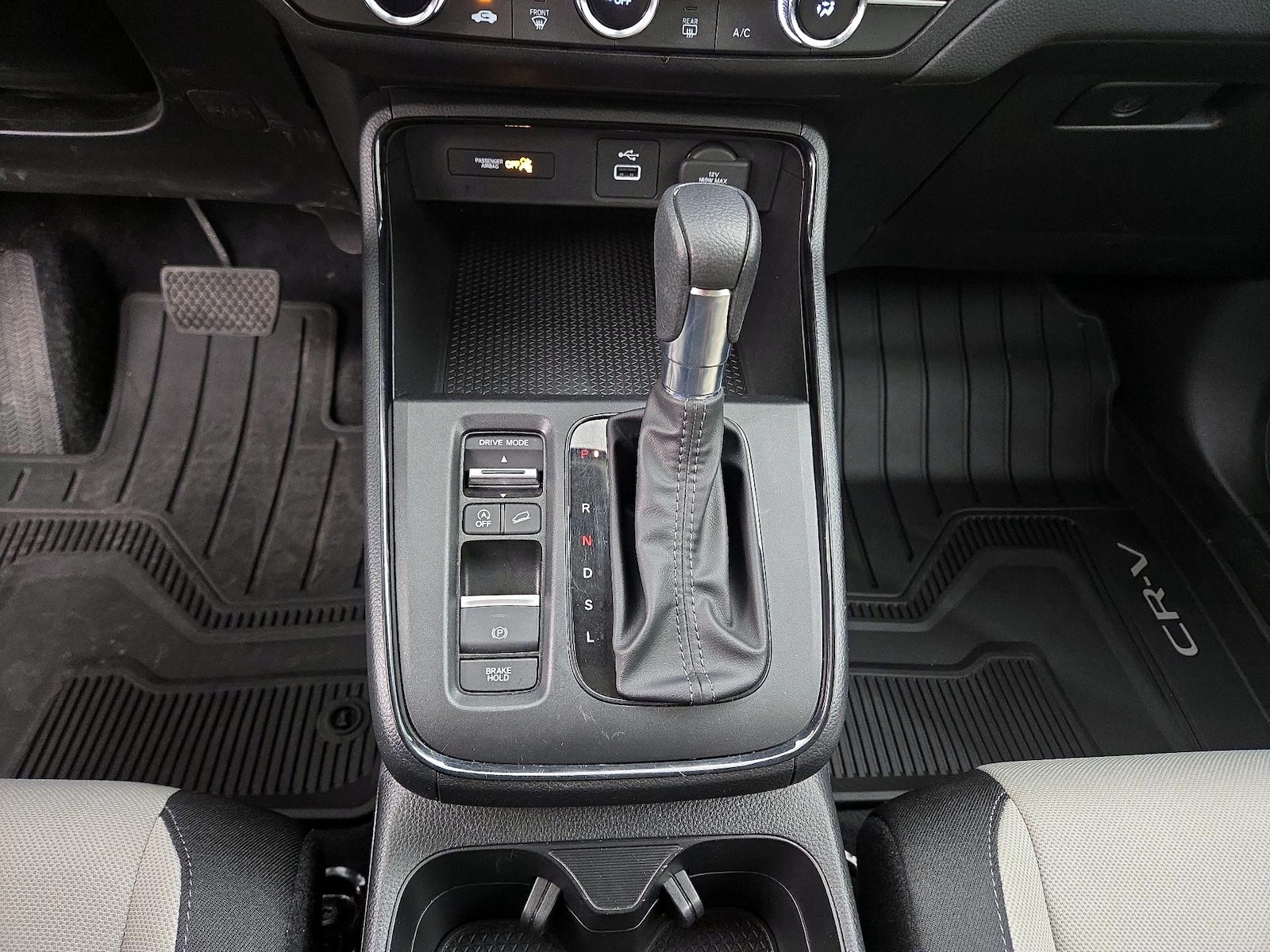 2024 Honda CR-V LX - Photo 18