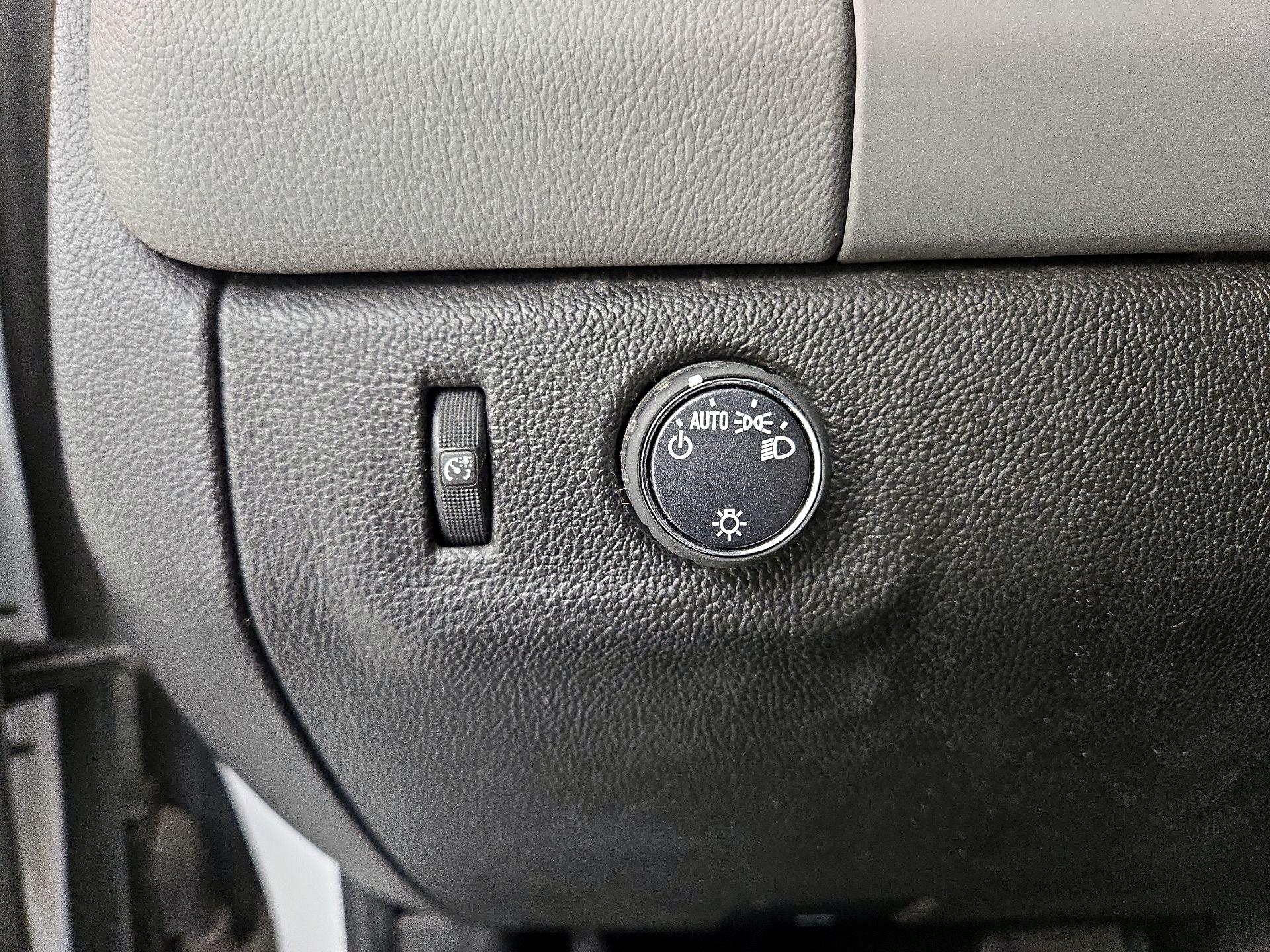 Thumbnail: 2019 Chevrolet Colorado - 13