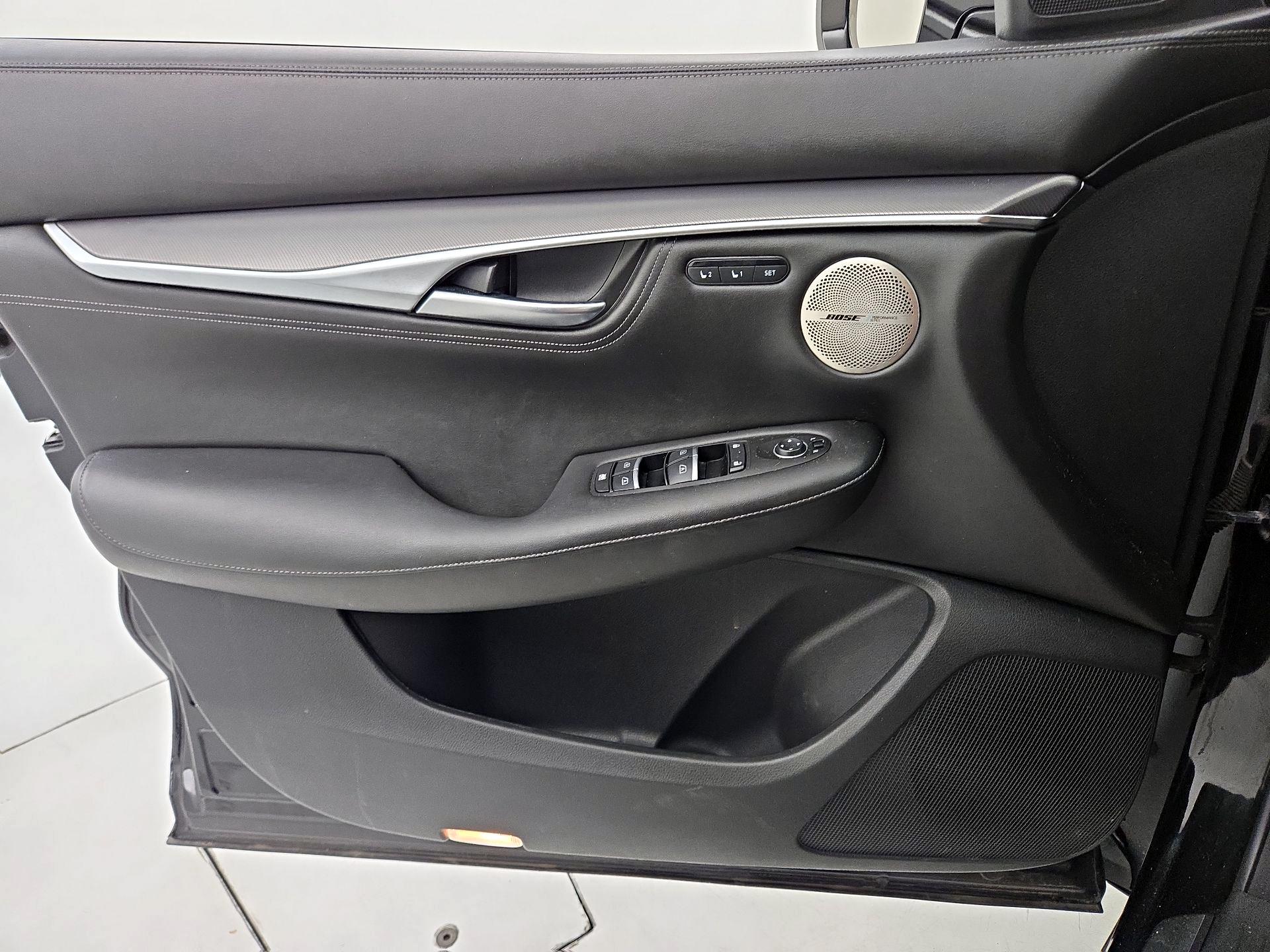 Thumbnail: 2022 INFINITI QX55 - 12