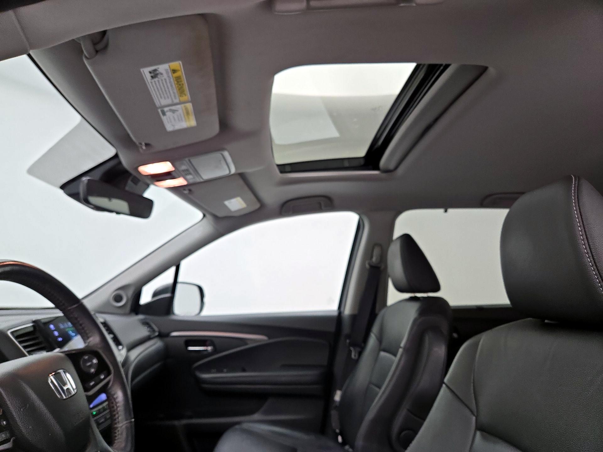 Thumbnail: 2022 Honda Pilot - 19