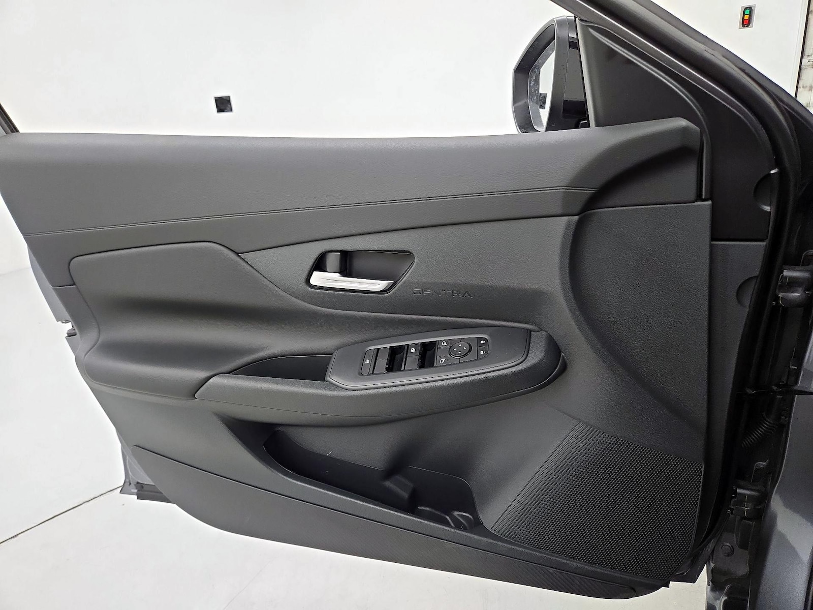 2026 Nissan Sentra SV - Photo 13